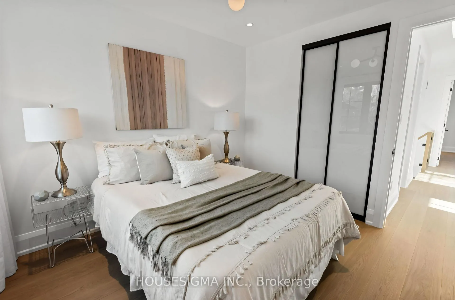 Photo 13 of 180 Glenwood Crescent, Toronto, O'Connor-Parkview — HOMEH