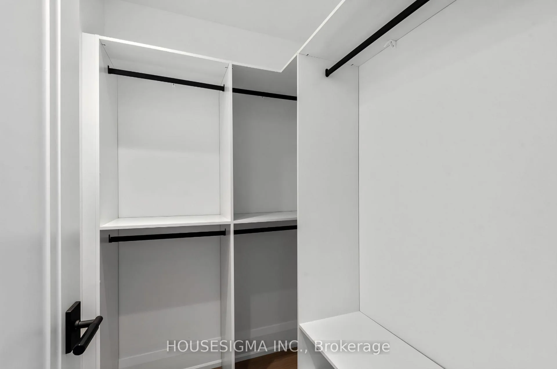 Photo 19 of 180 Glenwood Crescent, Toronto, O'Connor-Parkview — HOMEH