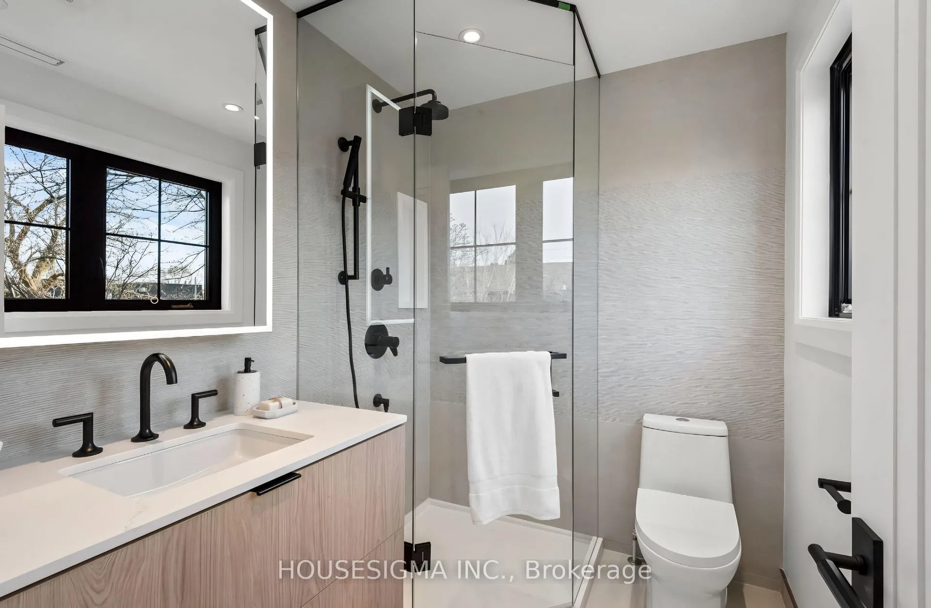 Photo 20 of 180 Glenwood Crescent, Toronto, O'Connor-Parkview — HOMEH