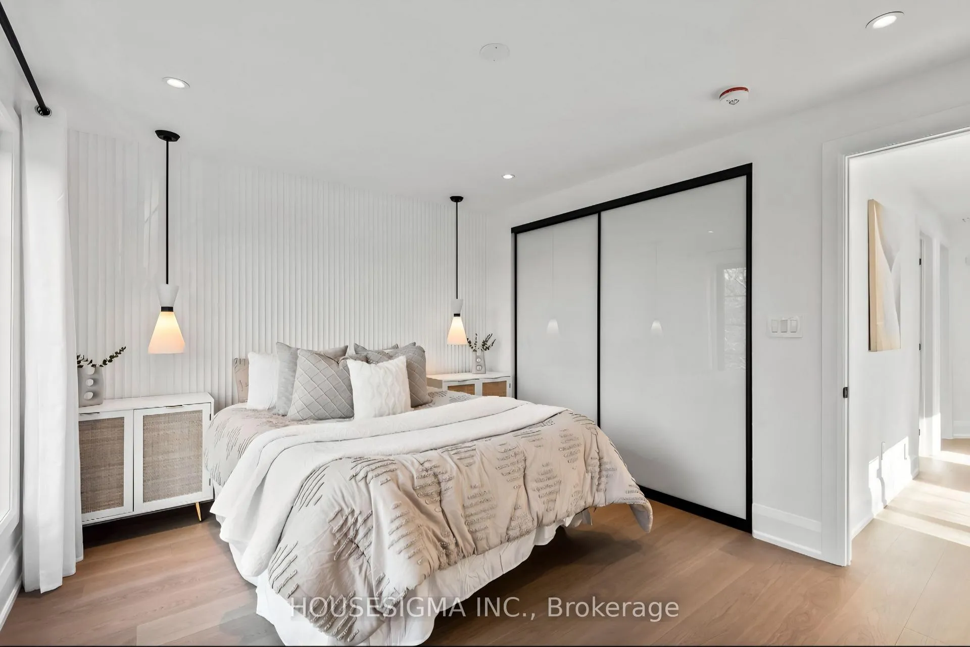 Photo 21 of 180 Glenwood Crescent, Toronto, O'Connor-Parkview — HOMEH