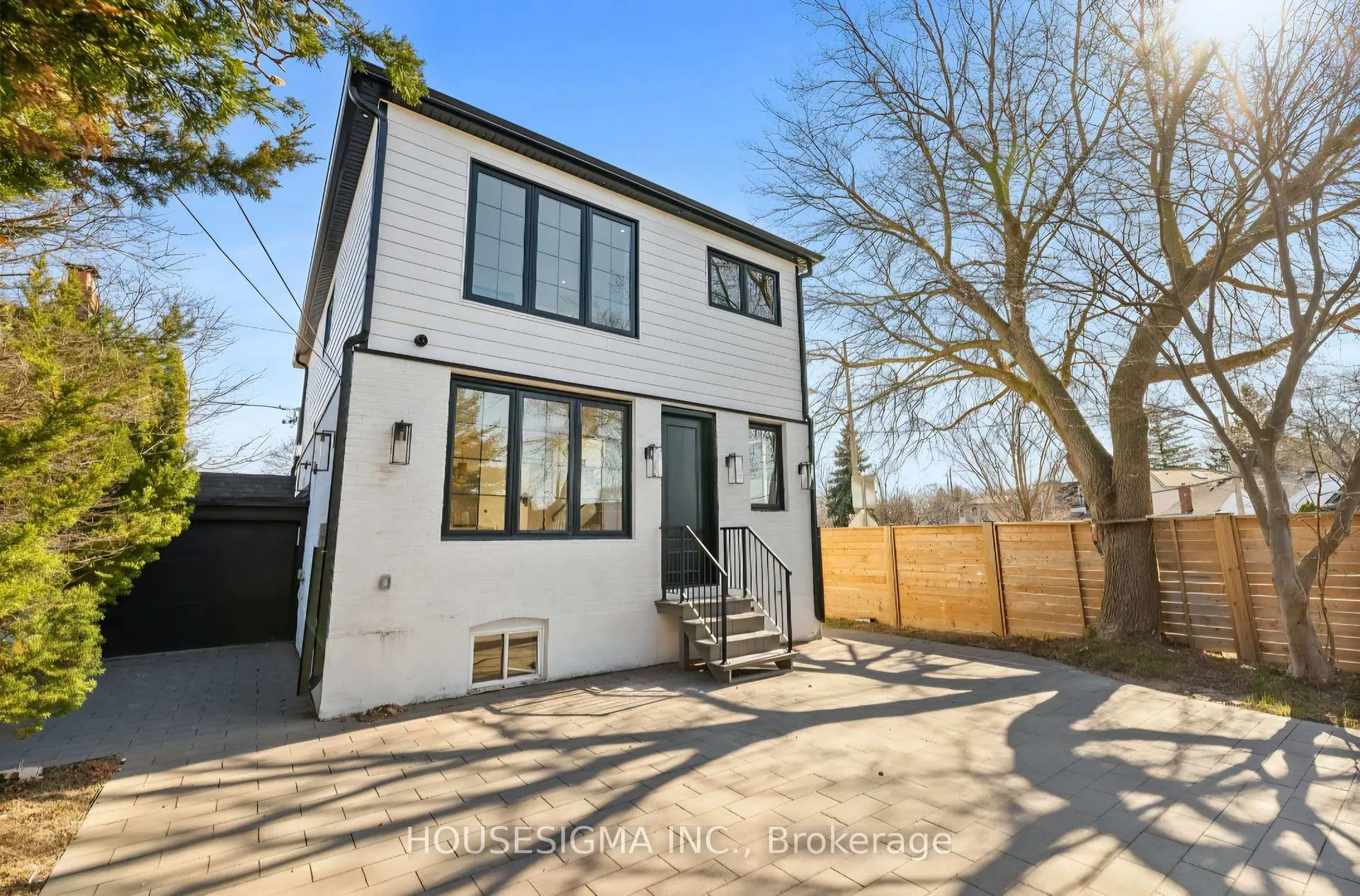 Photo 33 of 180 Glenwood Crescent, Toronto, O'Connor-Parkview — HOMEH