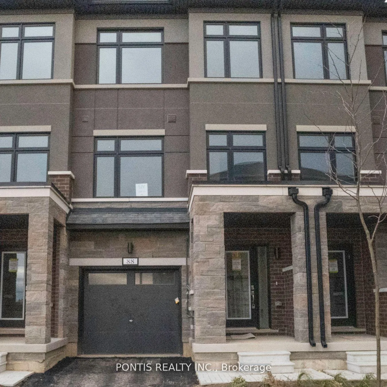 Photo 1 of 88 Fieldridge Crescent, Brampton, Brampton North — HOMEH
