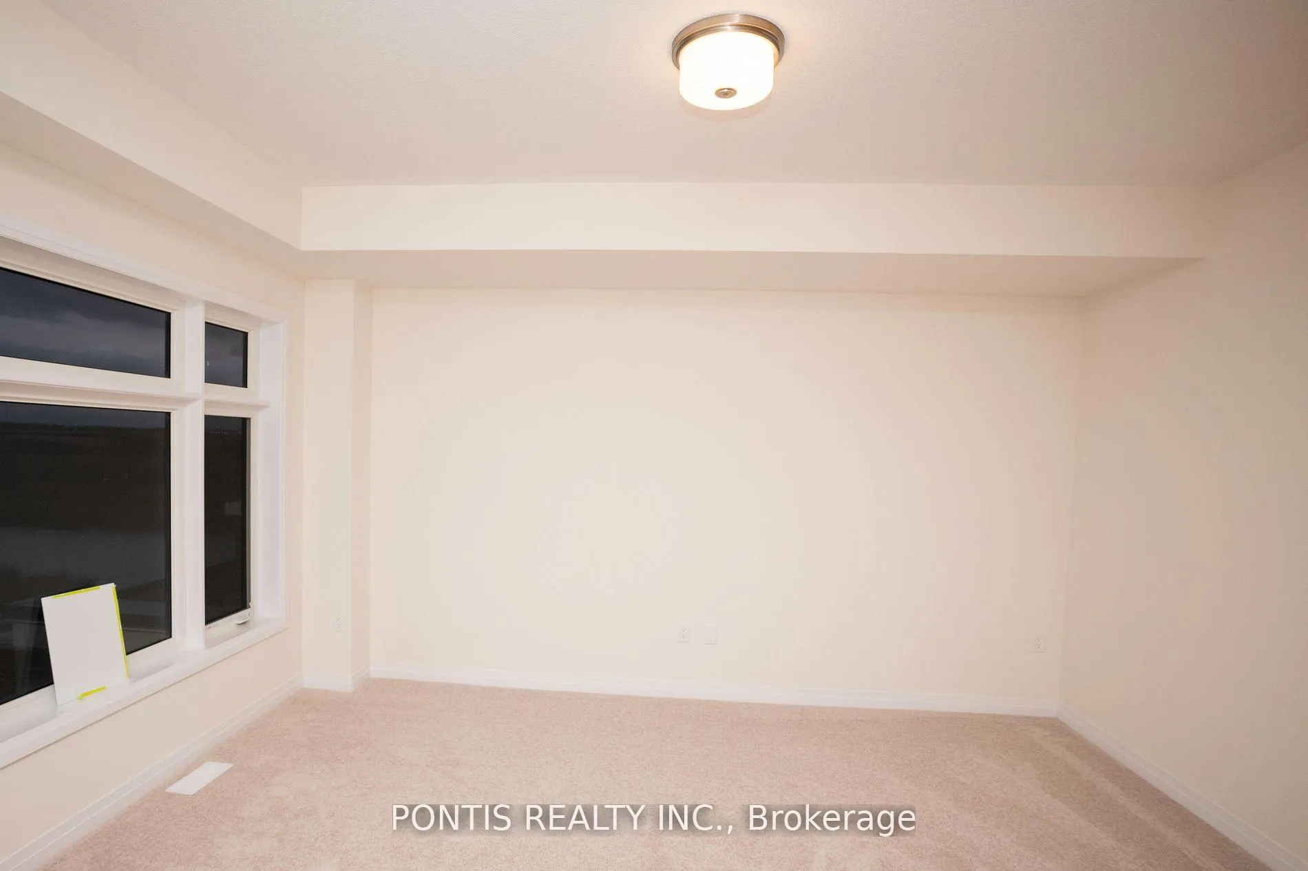 Photo 8 of 88 Fieldridge Crescent, Brampton, Brampton North — HOMEH