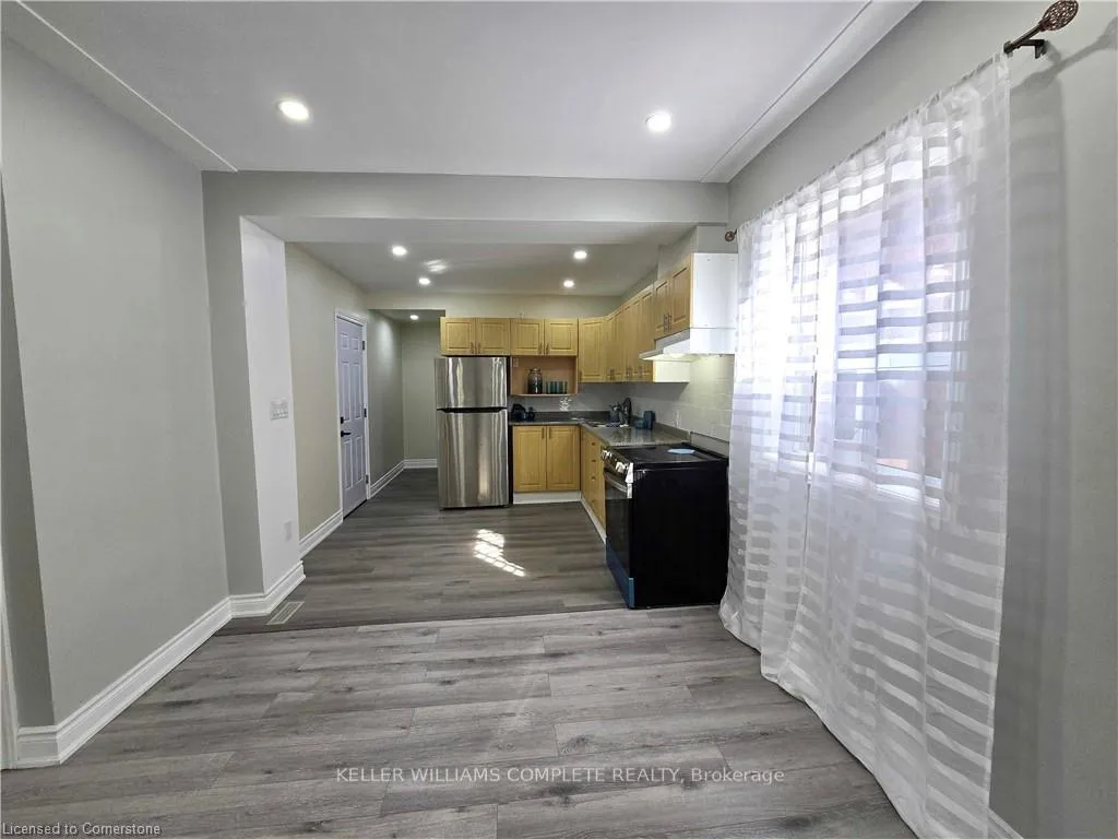 Photo 7 of Unit 1, 300 Balmoral Avenue, Hamilton, Crown Point — HOMEH