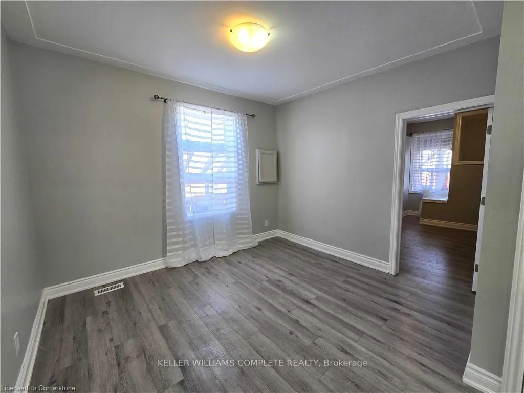 Photo 12 of Unit 1, 300 Balmoral Avenue, Hamilton, Crown Point — HOMEH