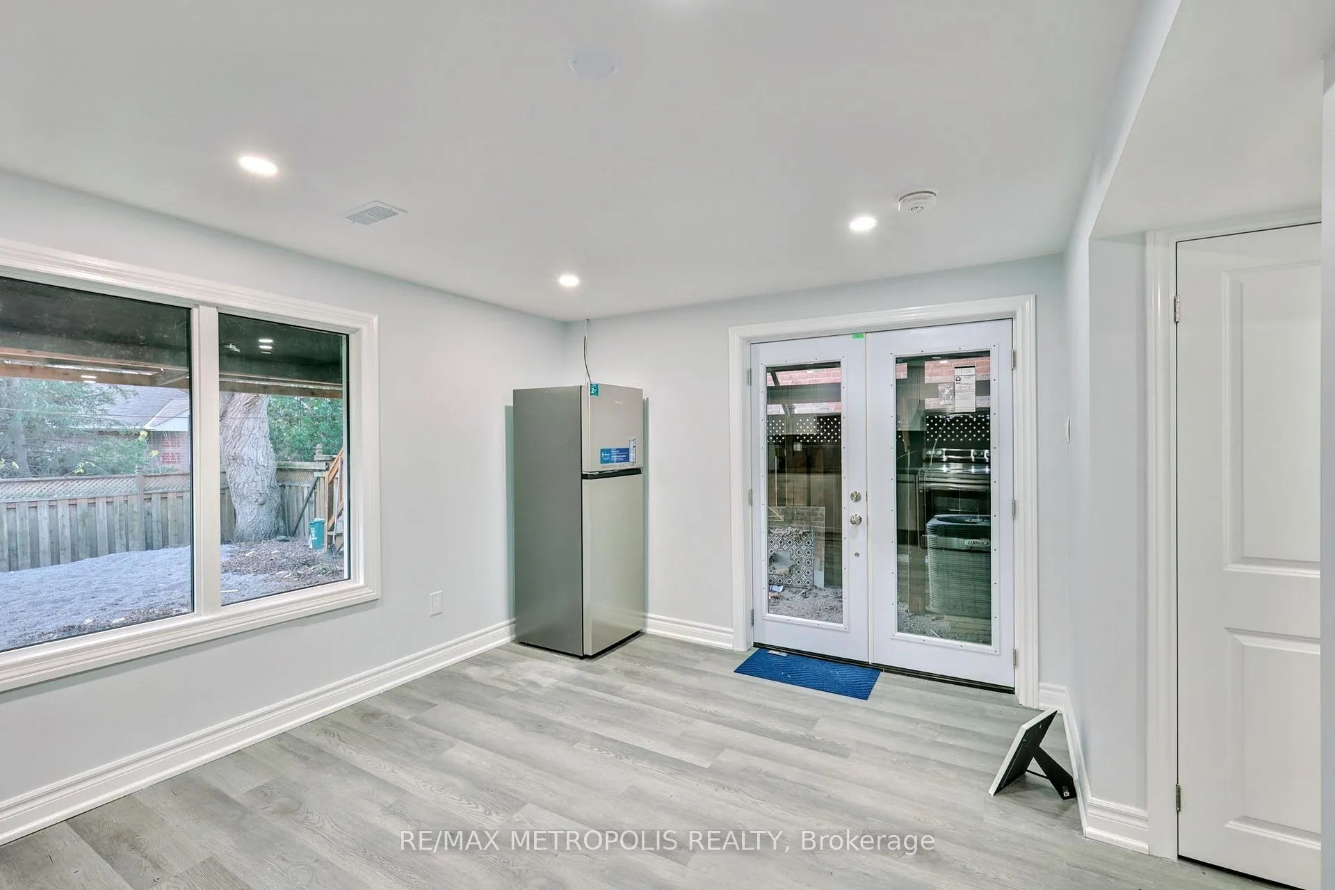 Photo 19 of Unit Bsmt, 87 Knotty Pine Drive, Whitby, Williamsburg — HOMEH