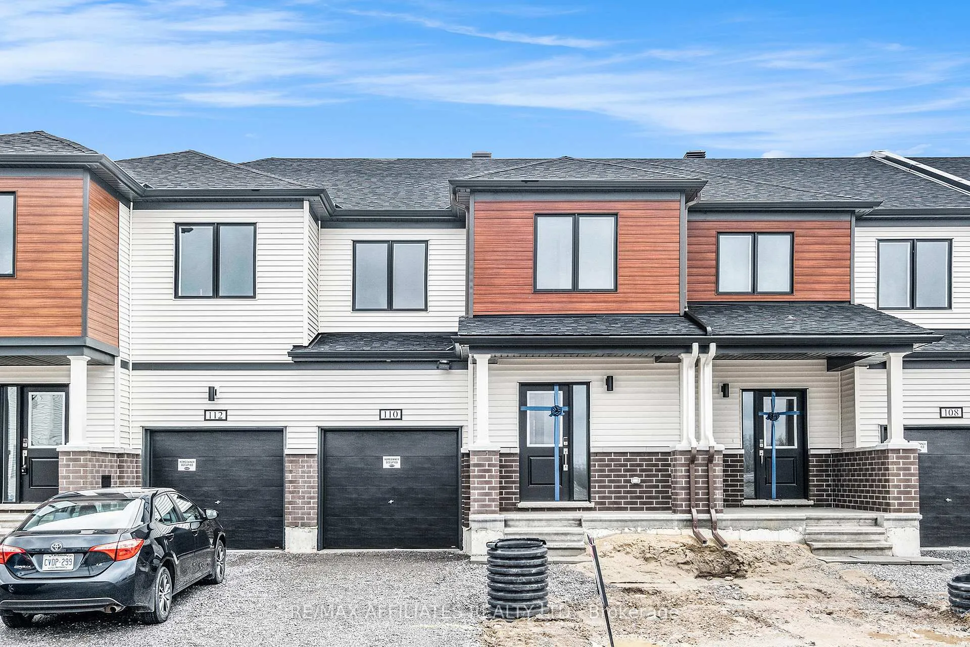 Photo 1 of 110 Robert Perry Street, North Grenville, North Grenville Twp (Kemptville South) — HOMEH