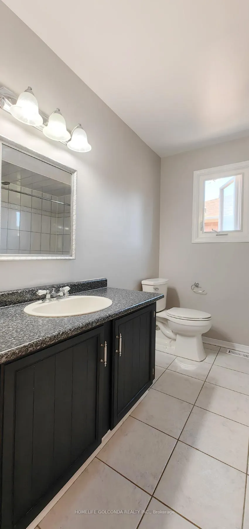 Photo 25 of 27 carroll Street, Whitby, Pringle Creek — HOMEH