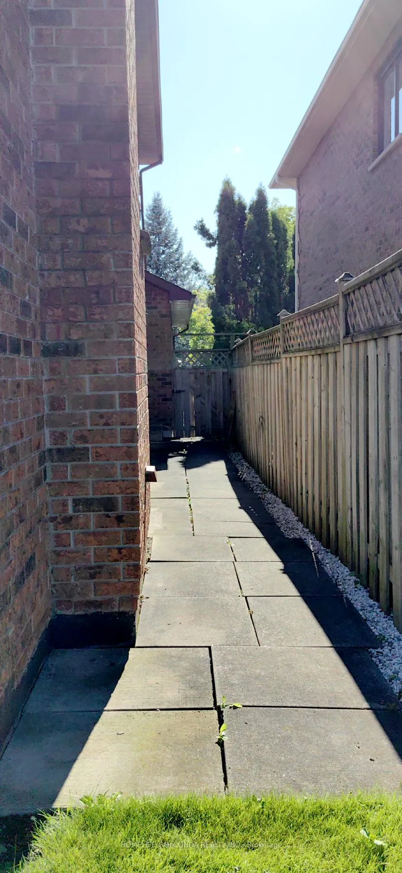 Photo 36 of 27 carroll Street, Whitby, Pringle Creek — HOMEH