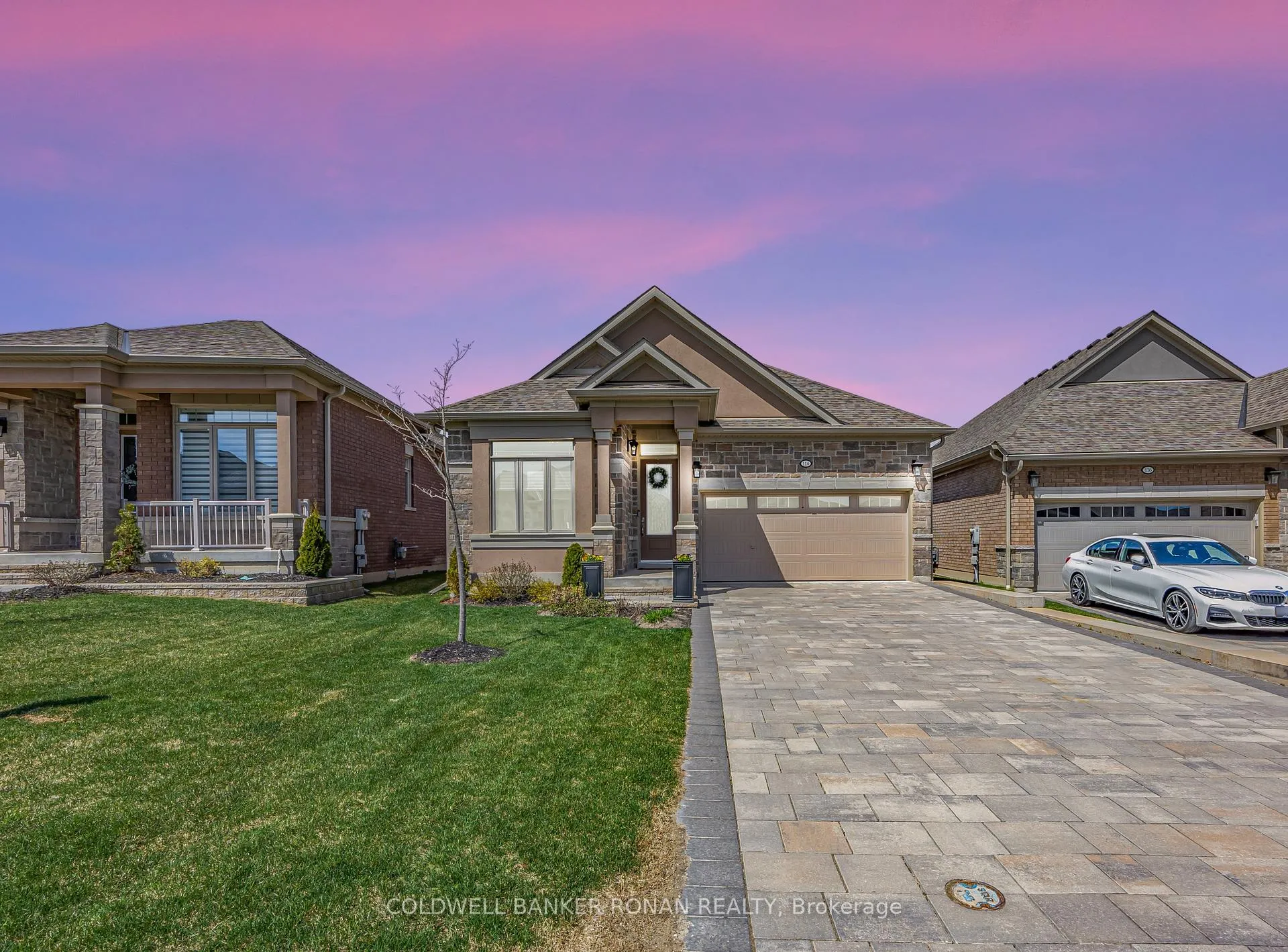 Photo 1 of 114 Summerhill Drive, New Tecumseth, Alliston — HOMEH
