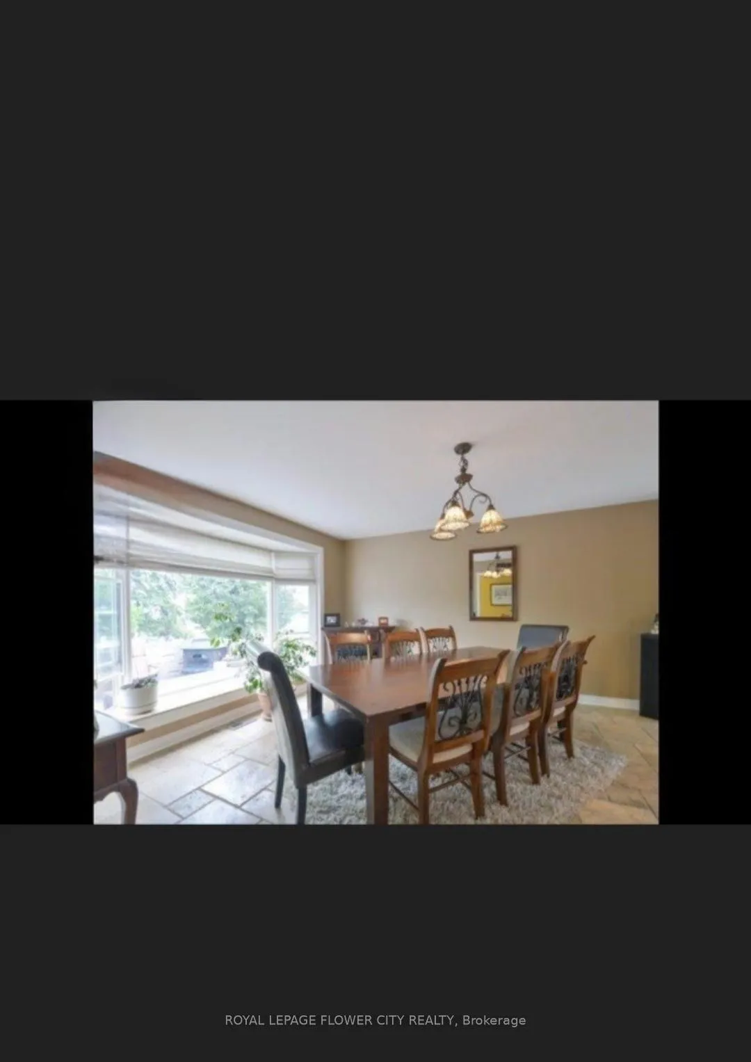 Photo 2 of 3 Devlin Place, Brampton, Southgate — HOMEH