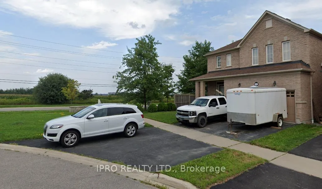 Photo 1 of 41 Laughlin Hill Crescent, Ajax, Central East — HOMEH