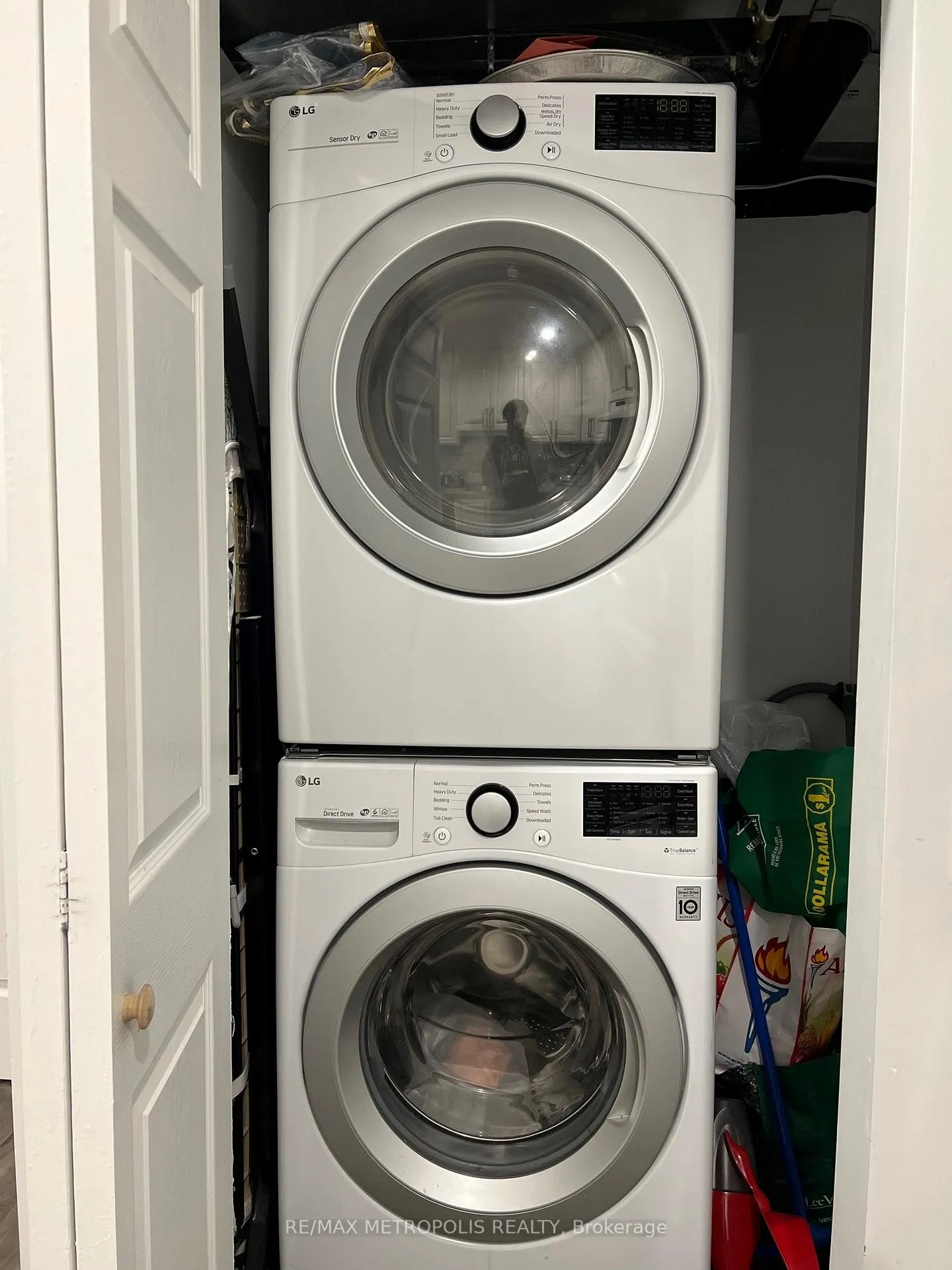 Photo 8 of Unit Bsmt, 42 Reed Drive, Ajax, Central — HOMEH