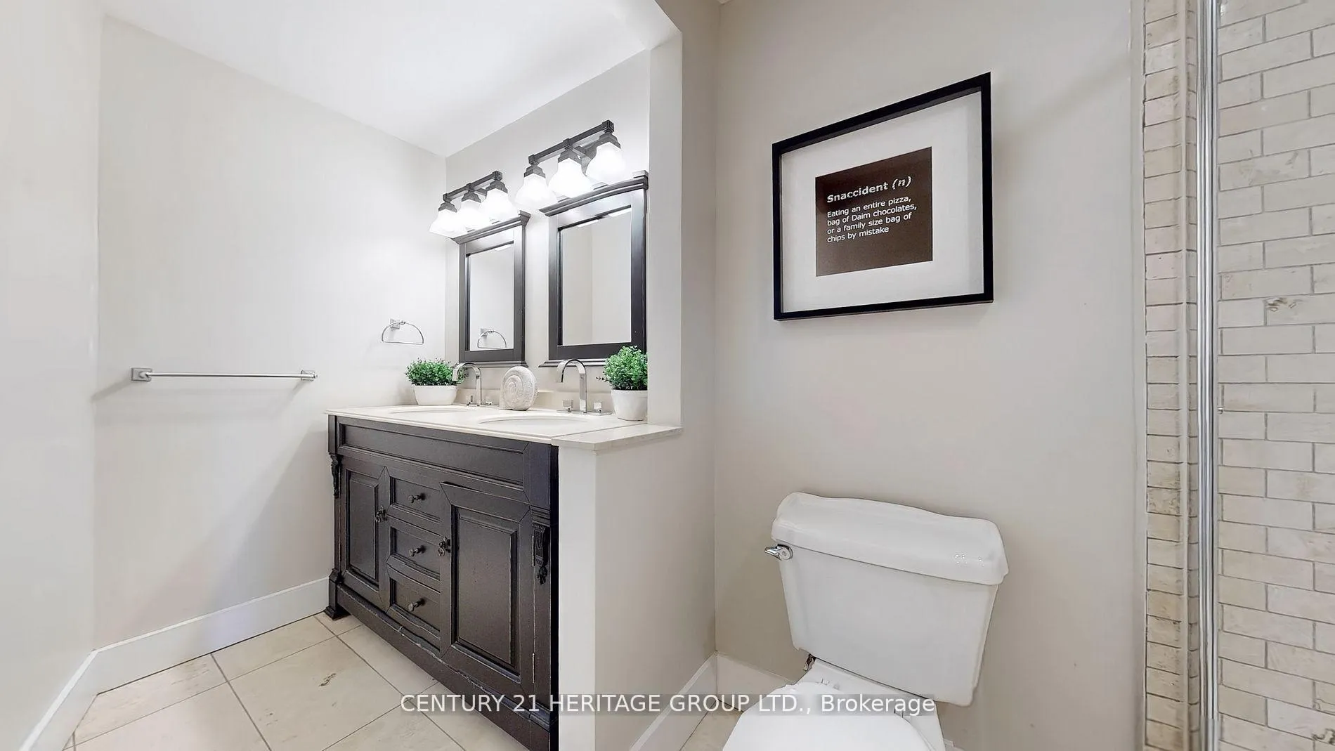 Photo 29 of 33 Bramble Way, Markham, Markham Village — HOMEH