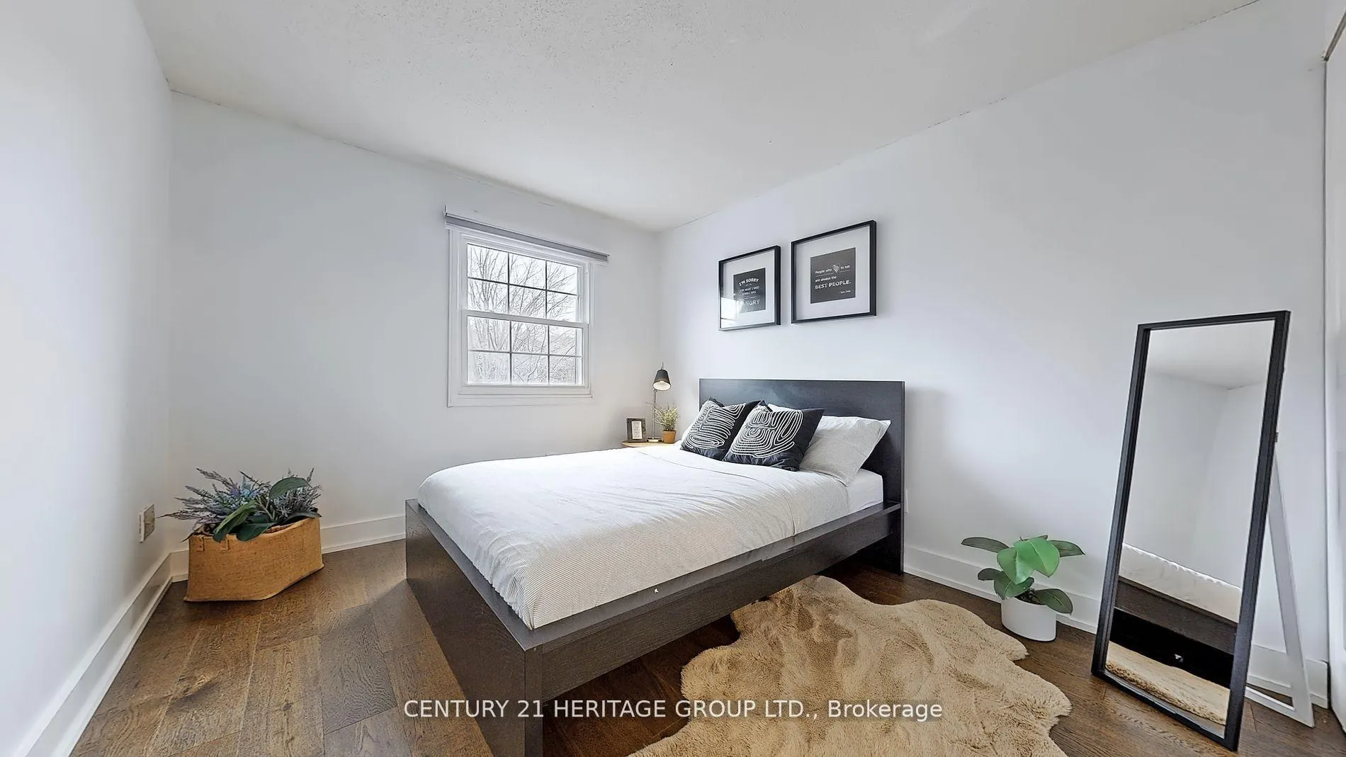 Photo 30 of 33 Bramble Way, Markham, Markham Village — HOMEH