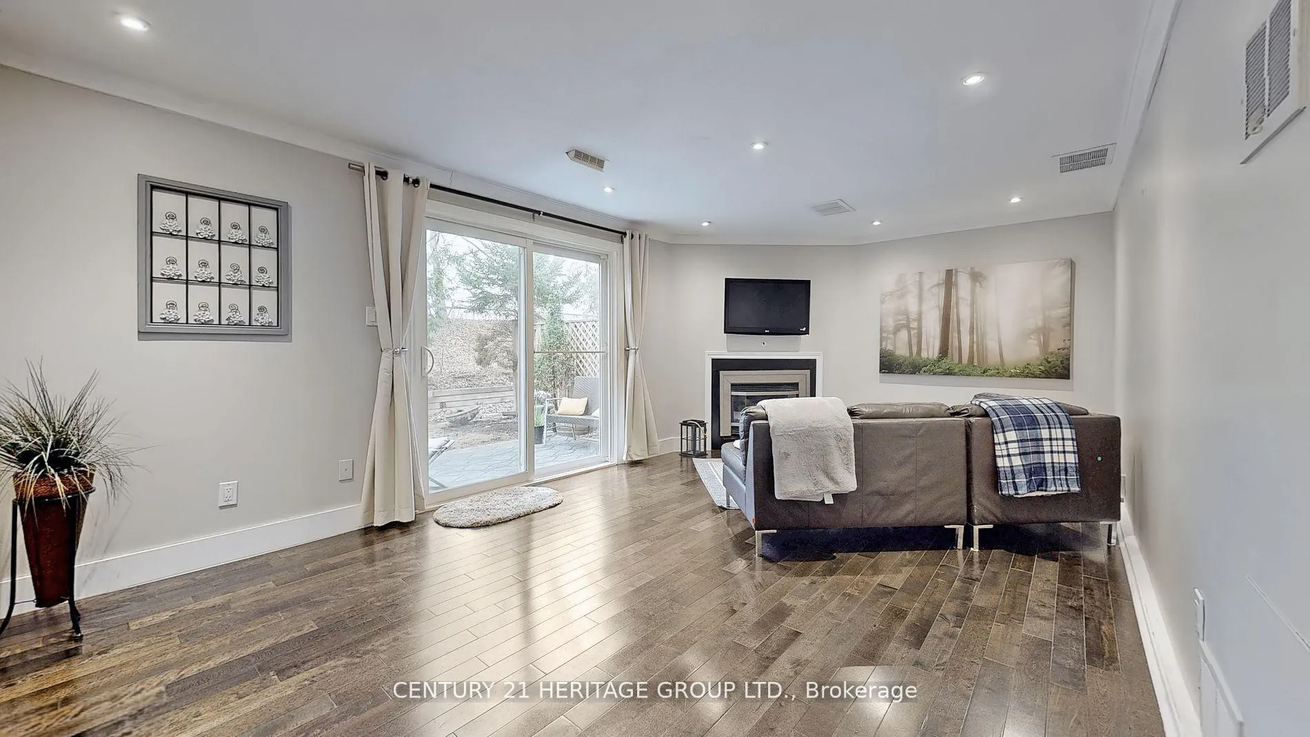 Photo 38 of 33 Bramble Way, Markham, Markham Village — HOMEH