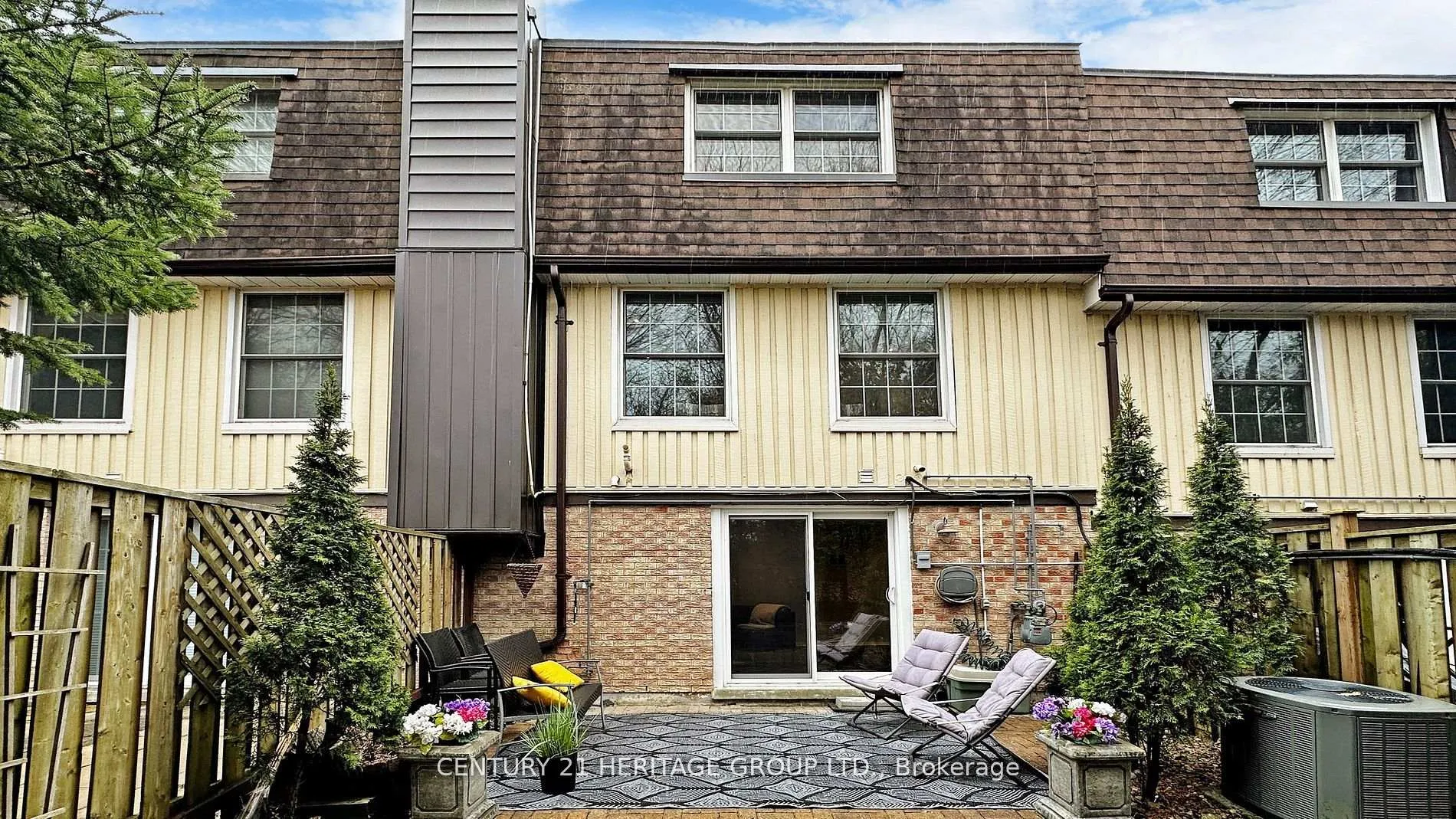Photo 45 of 33 Bramble Way, Markham, Markham Village — HOMEH