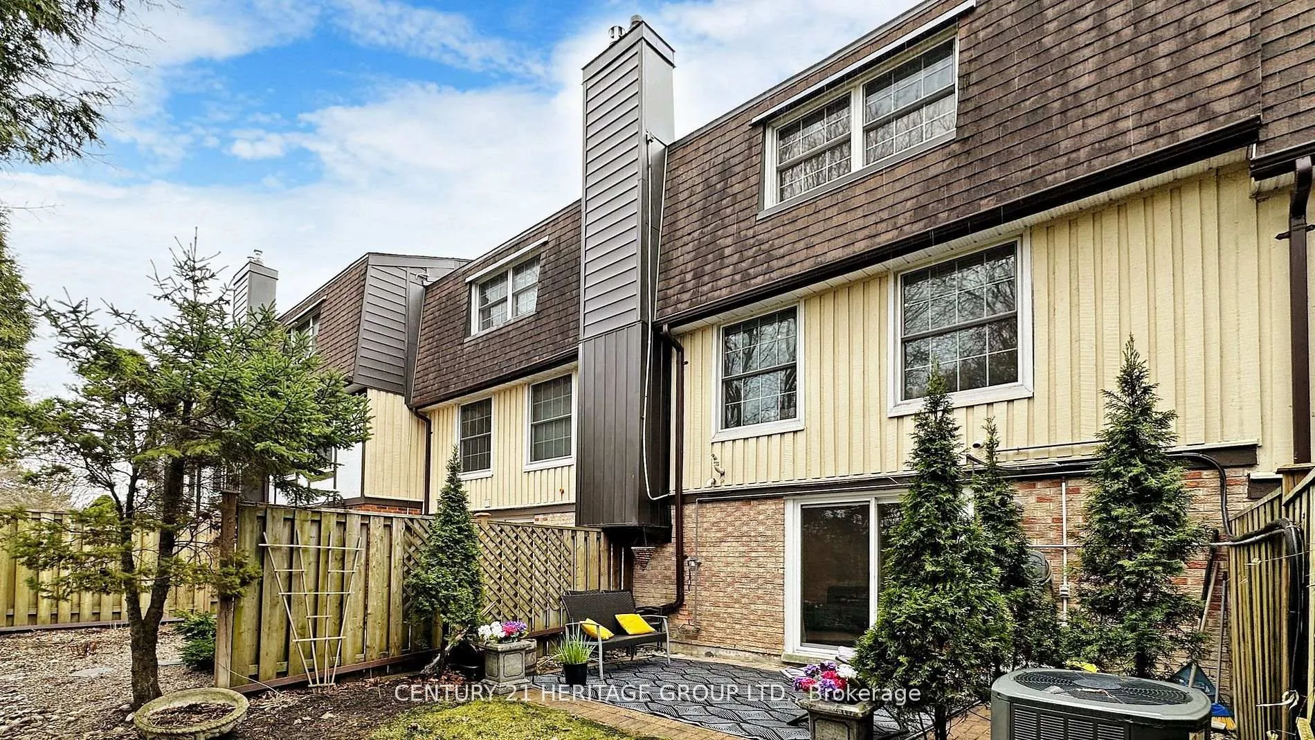 Photo 46 of 33 Bramble Way, Markham, Markham Village — HOMEH
