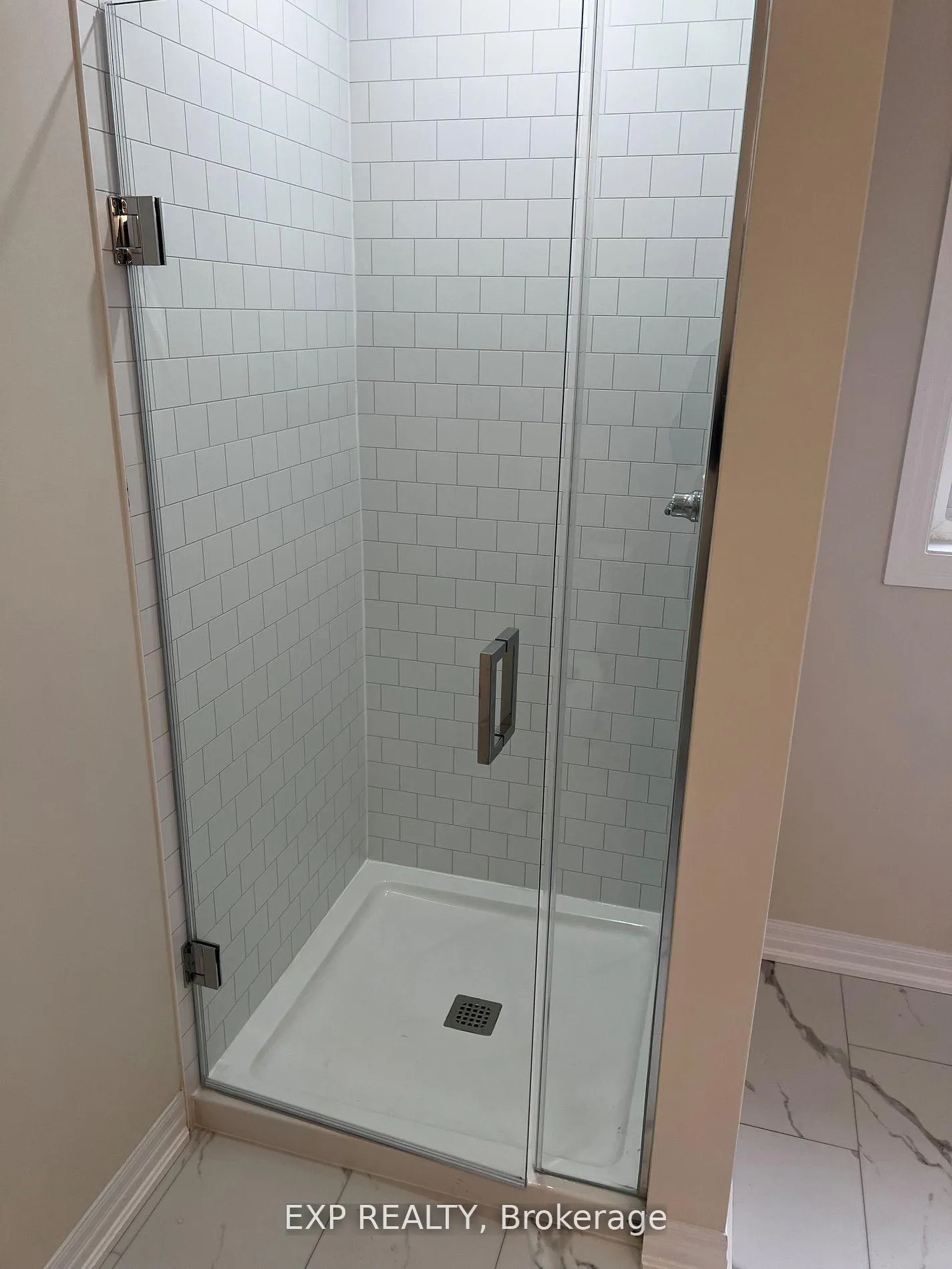 Photo 11 of 162 Flood Avenue, Clarington, Newcastle — HOMEH