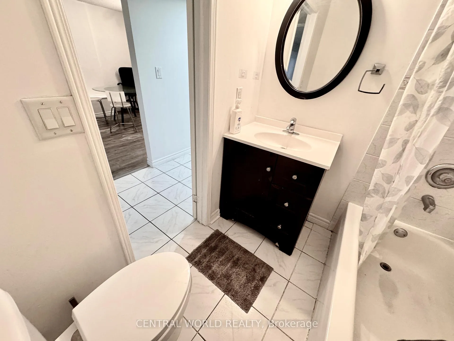 Photo 8 of Unit BASEMENT, 31 Ivan Daniels Drive, Markham, Middlefield — HOMEH