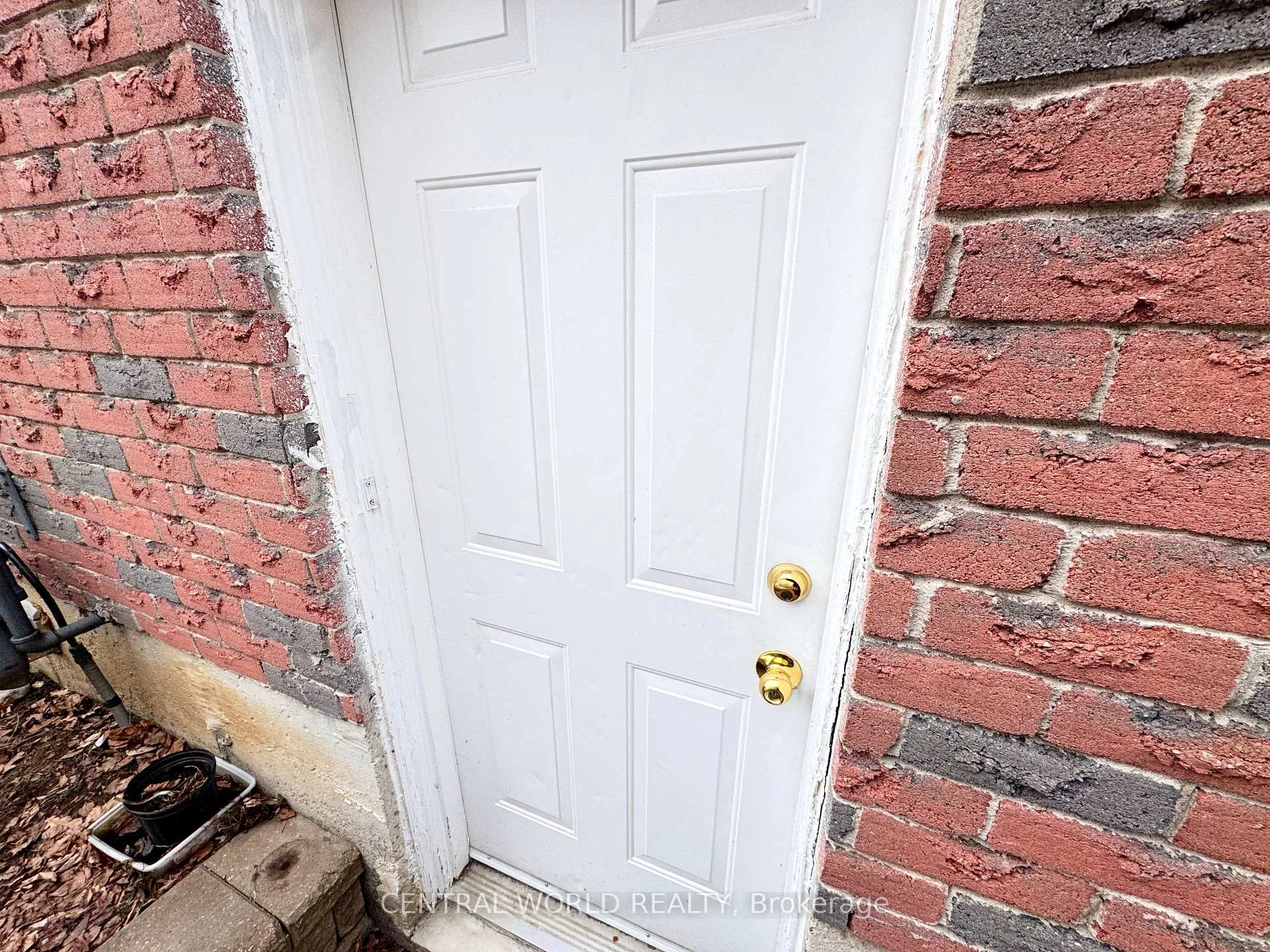 Photo 11 of Unit BASEMENT, 31 Ivan Daniels Drive, Markham, Middlefield — HOMEH