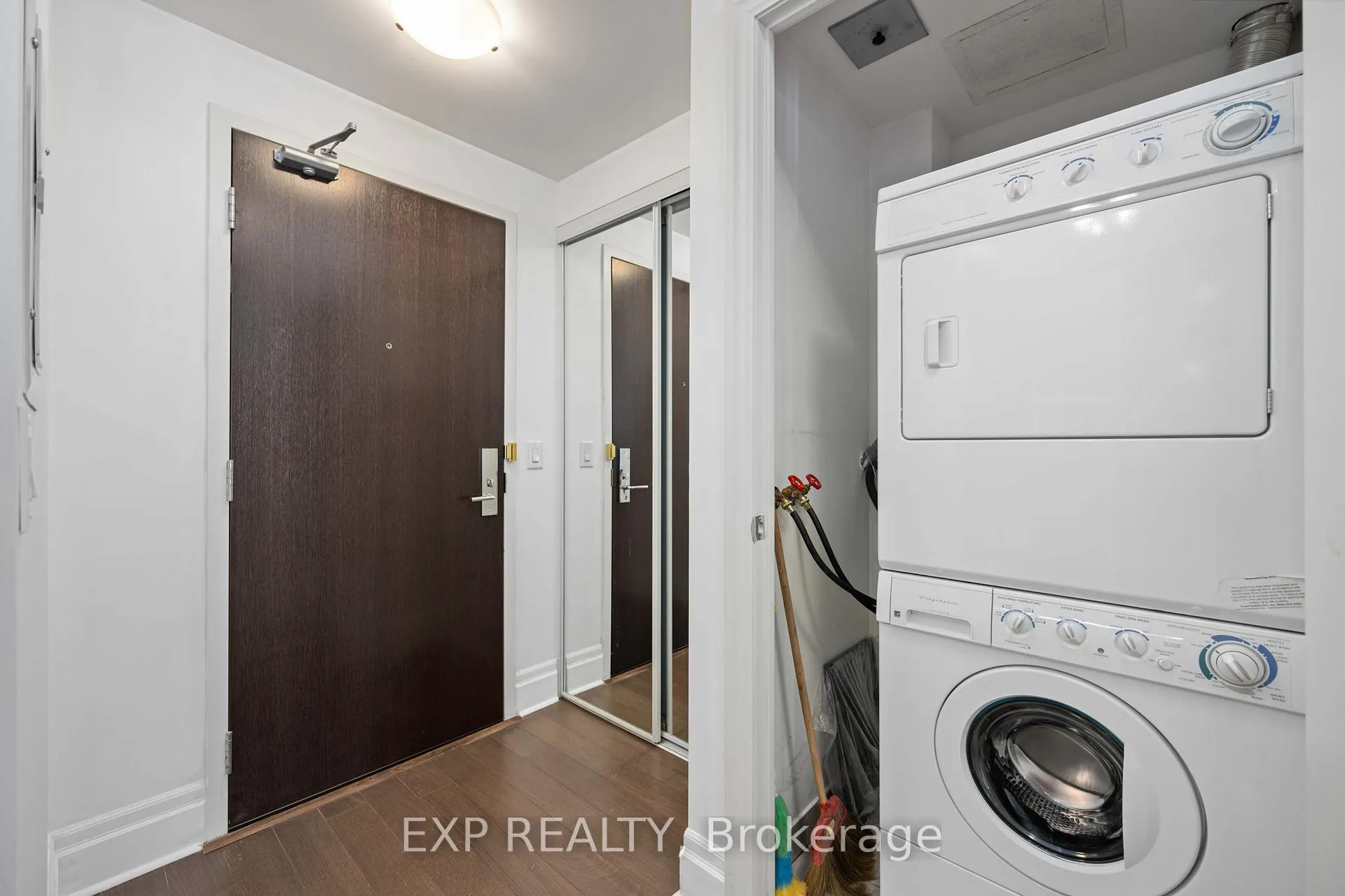 Photo 27 of Unit 616, 131 Upper Duke Crescent, Markham, Unionville — HOMEH