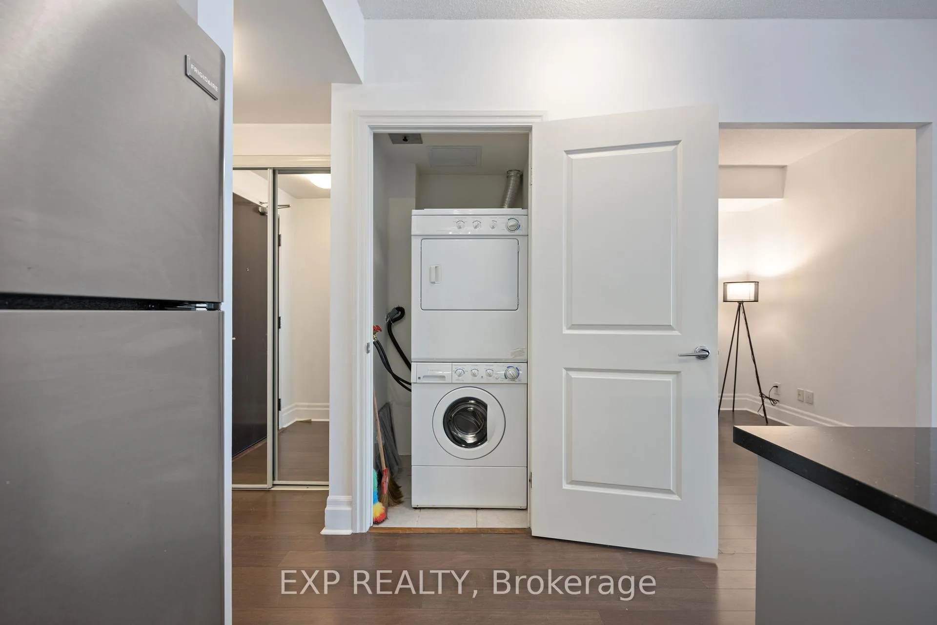 Photo 28 of Unit 616, 131 Upper Duke Crescent, Markham, Unionville — HOMEH