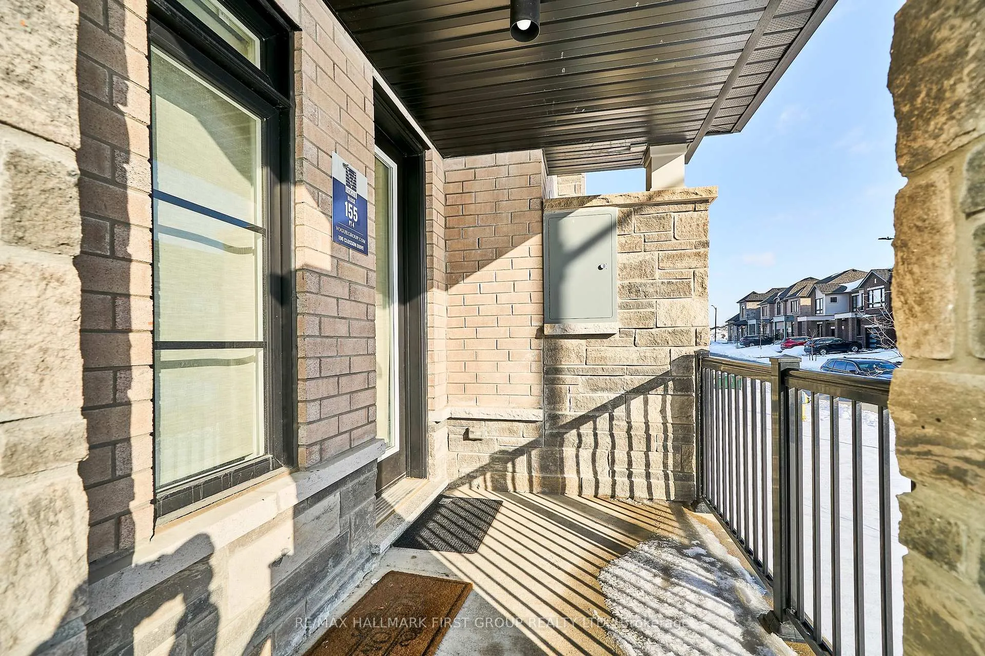 Photo 4 of 196 Closson Drive, Whitby, Rural Whitby — HOMEH
