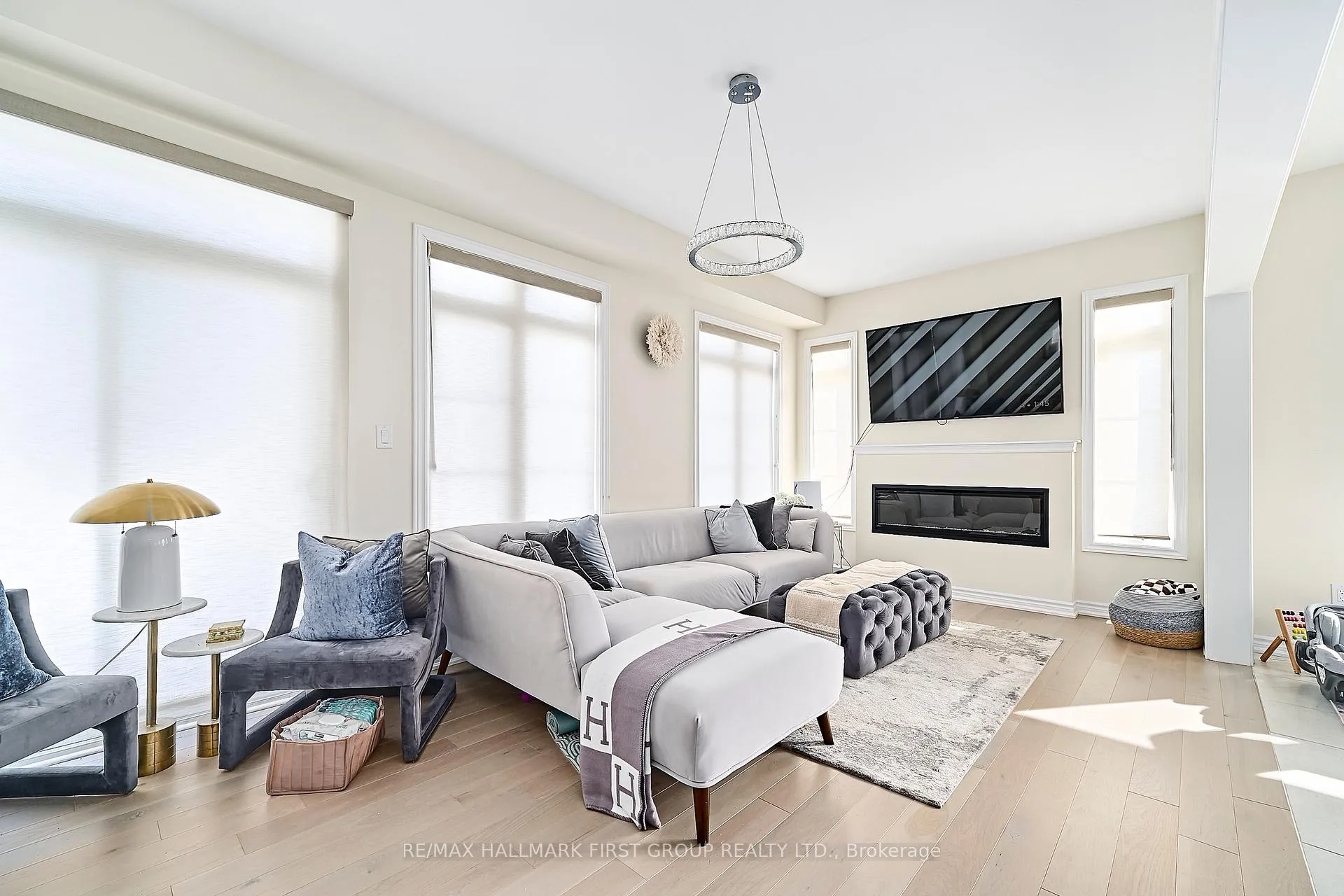Photo 16 of 196 Closson Drive, Whitby, Rural Whitby — HOMEH