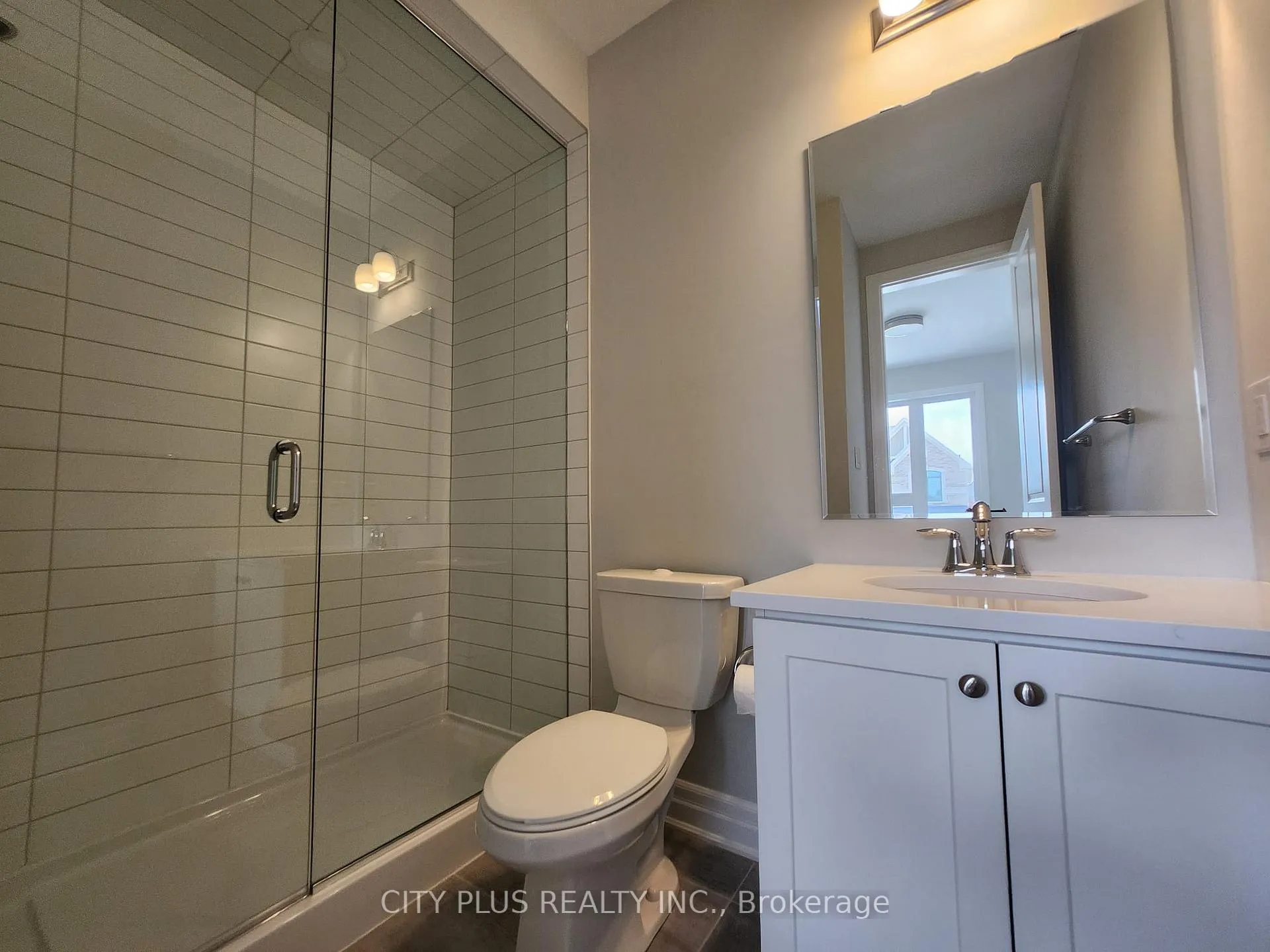 Photo 20 of 43 Spring Oak Crescent, Markham, Victoria Square — HOMEH