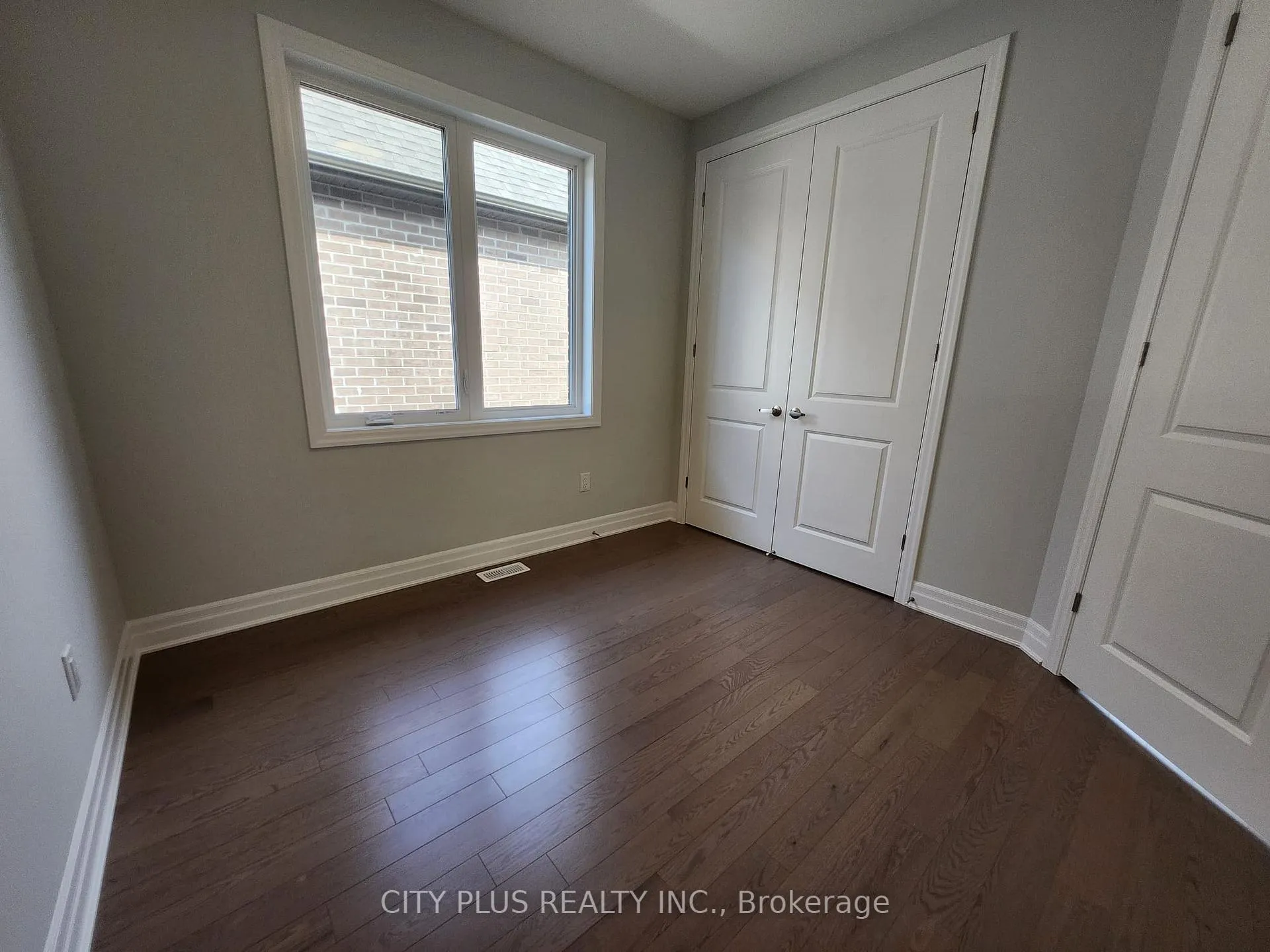 Photo 23 of 43 Spring Oak Crescent, Markham, Victoria Square — HOMEH