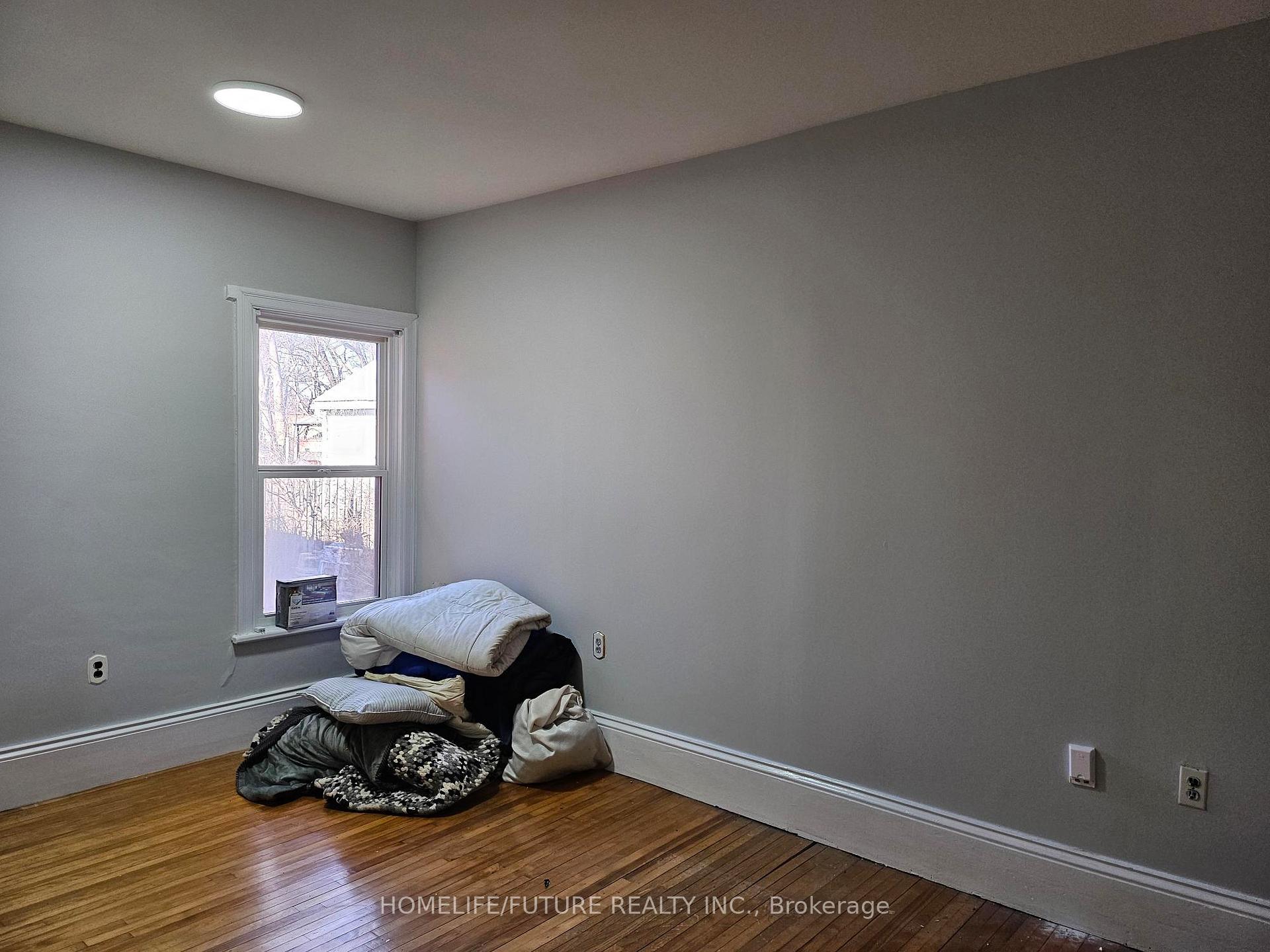 Photo 10 of 108 Duke Street, Clarington, Bowmanville — HOMEH