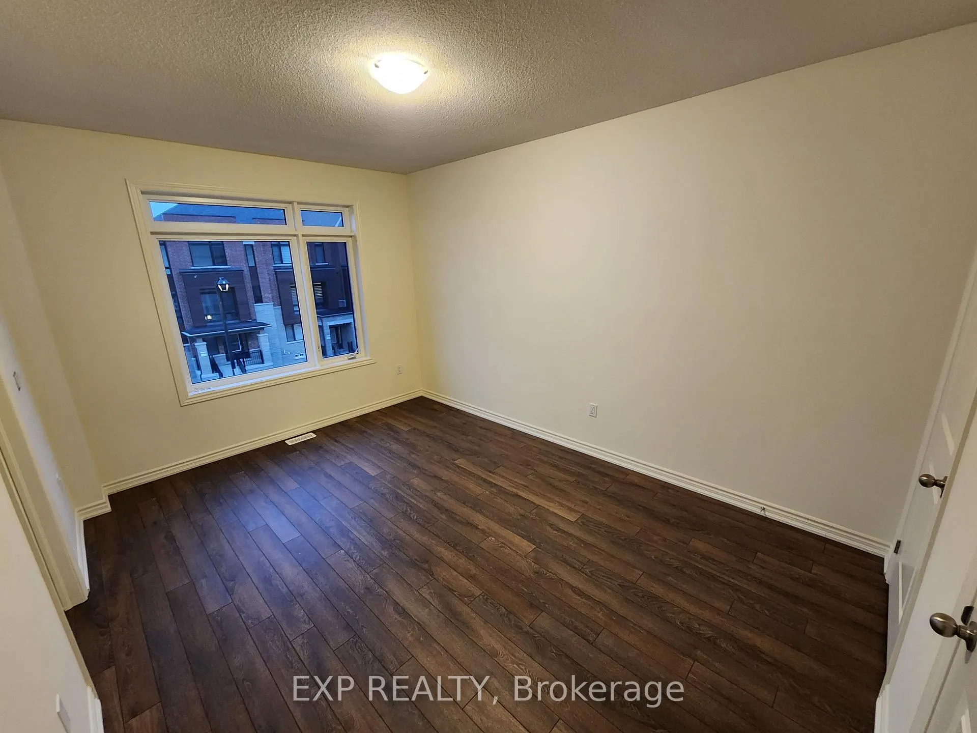 Photo 5 of 535 Danks Ridge Drive, Ajax, South East — HOMEH