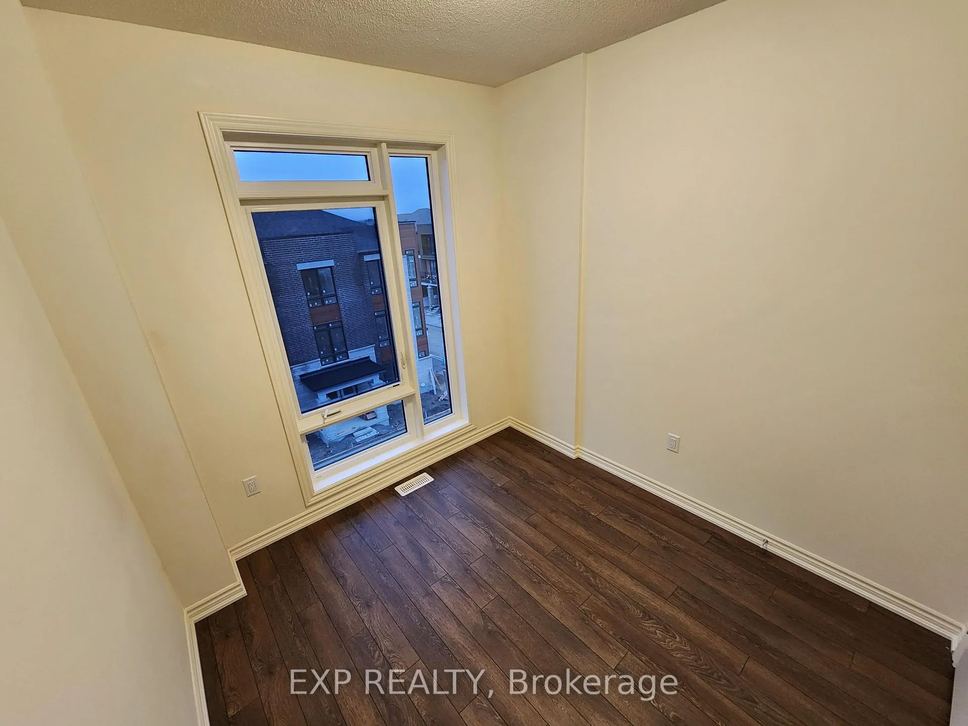 Photo 7 of 535 Danks Ridge Drive, Ajax, South East — HOMEH