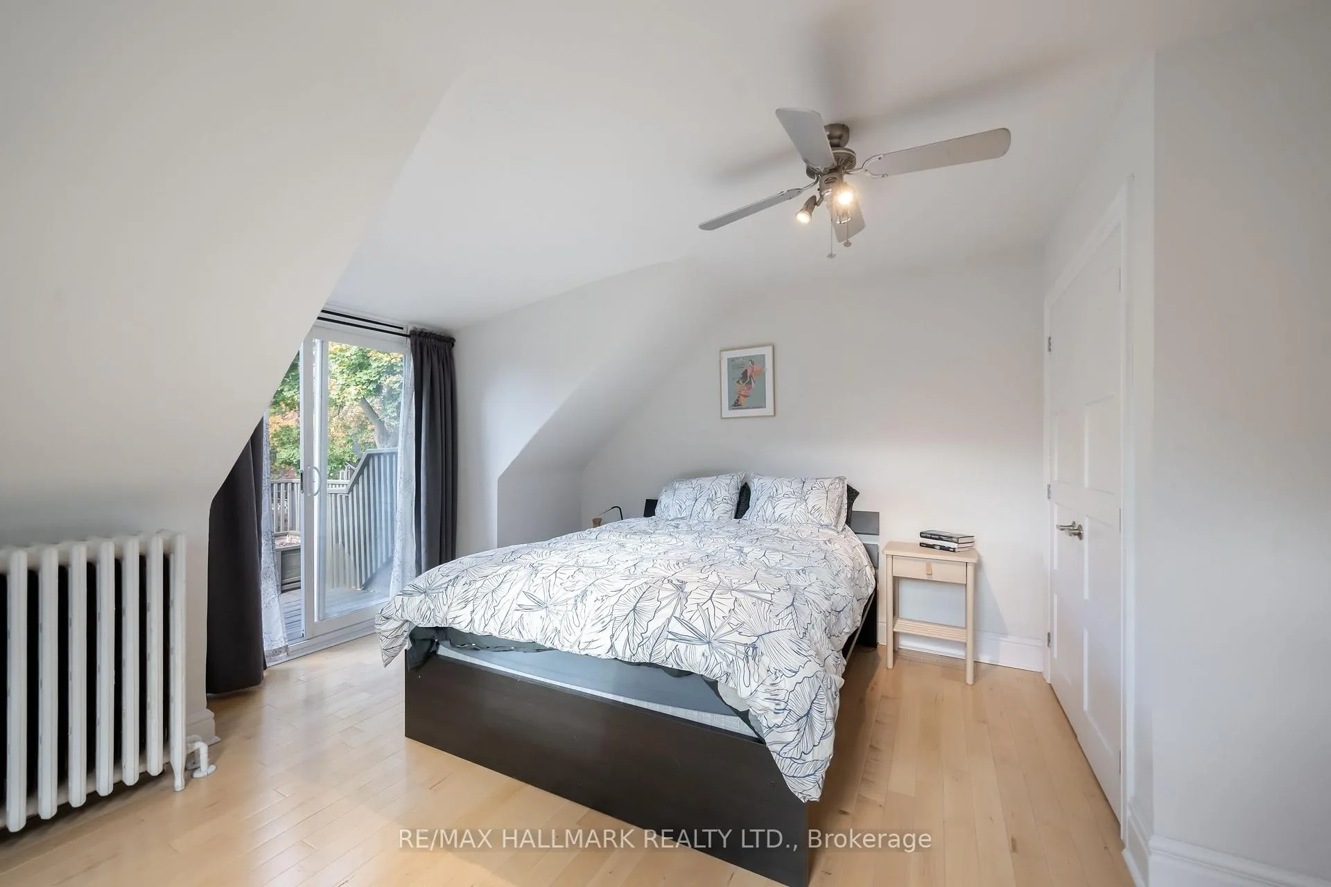 Photo 2 of Unit 3/F, 524 Markham Street, Toronto, Palmerston-Little Italy — HOMEH