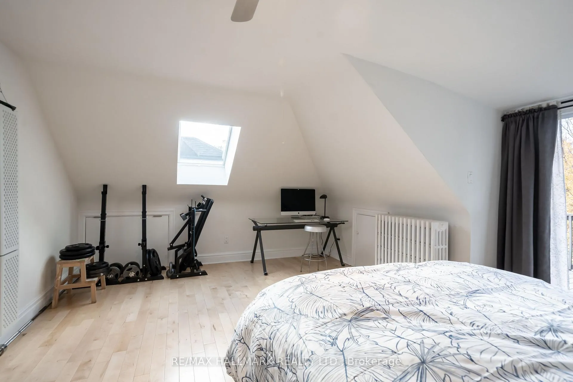 Photo 3 of Unit 3/F, 524 Markham Street, Toronto, Palmerston-Little Italy — HOMEH