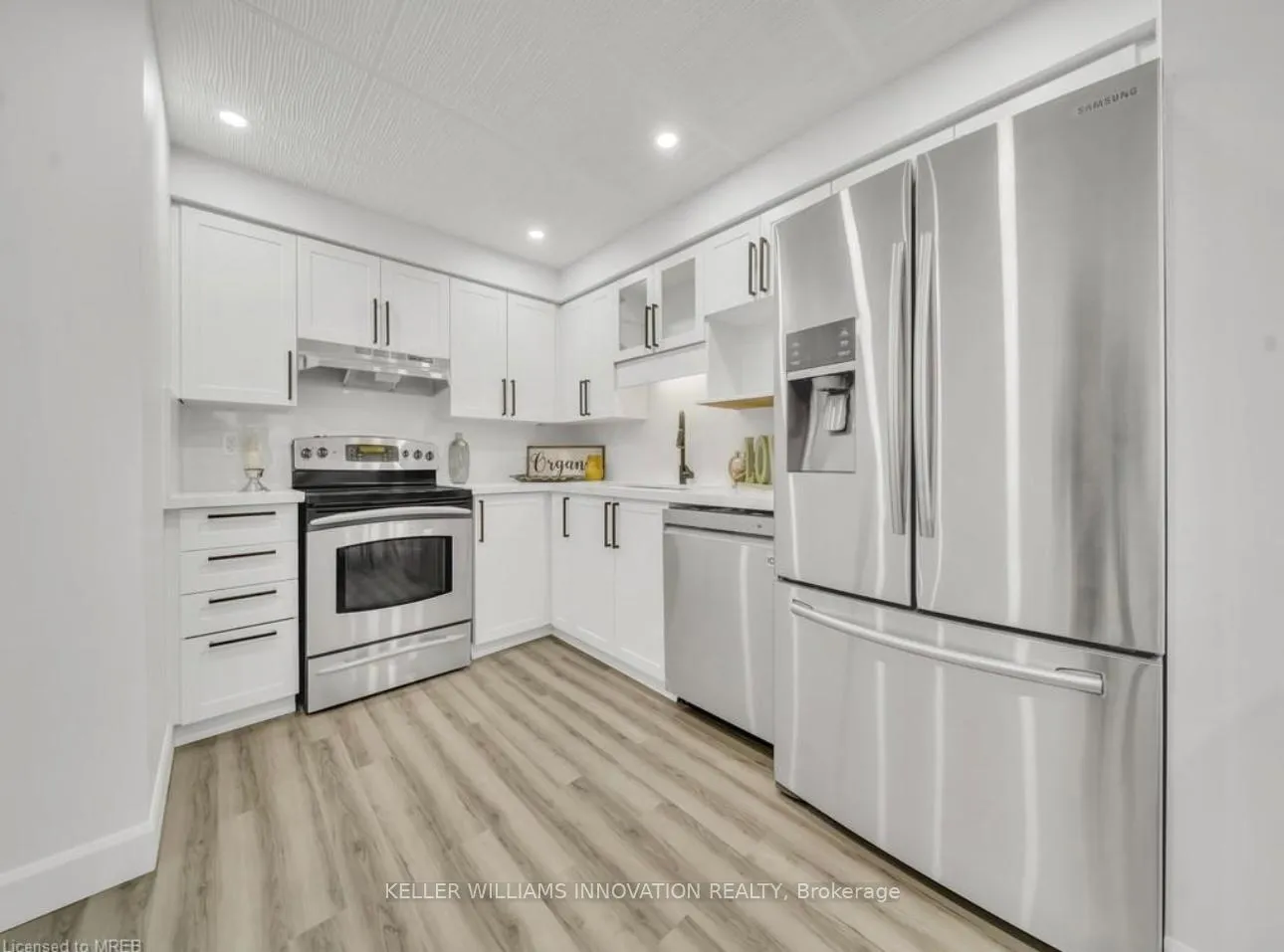 Photo 2 of 239 Red Clover Court, Kitchener — HOMEH