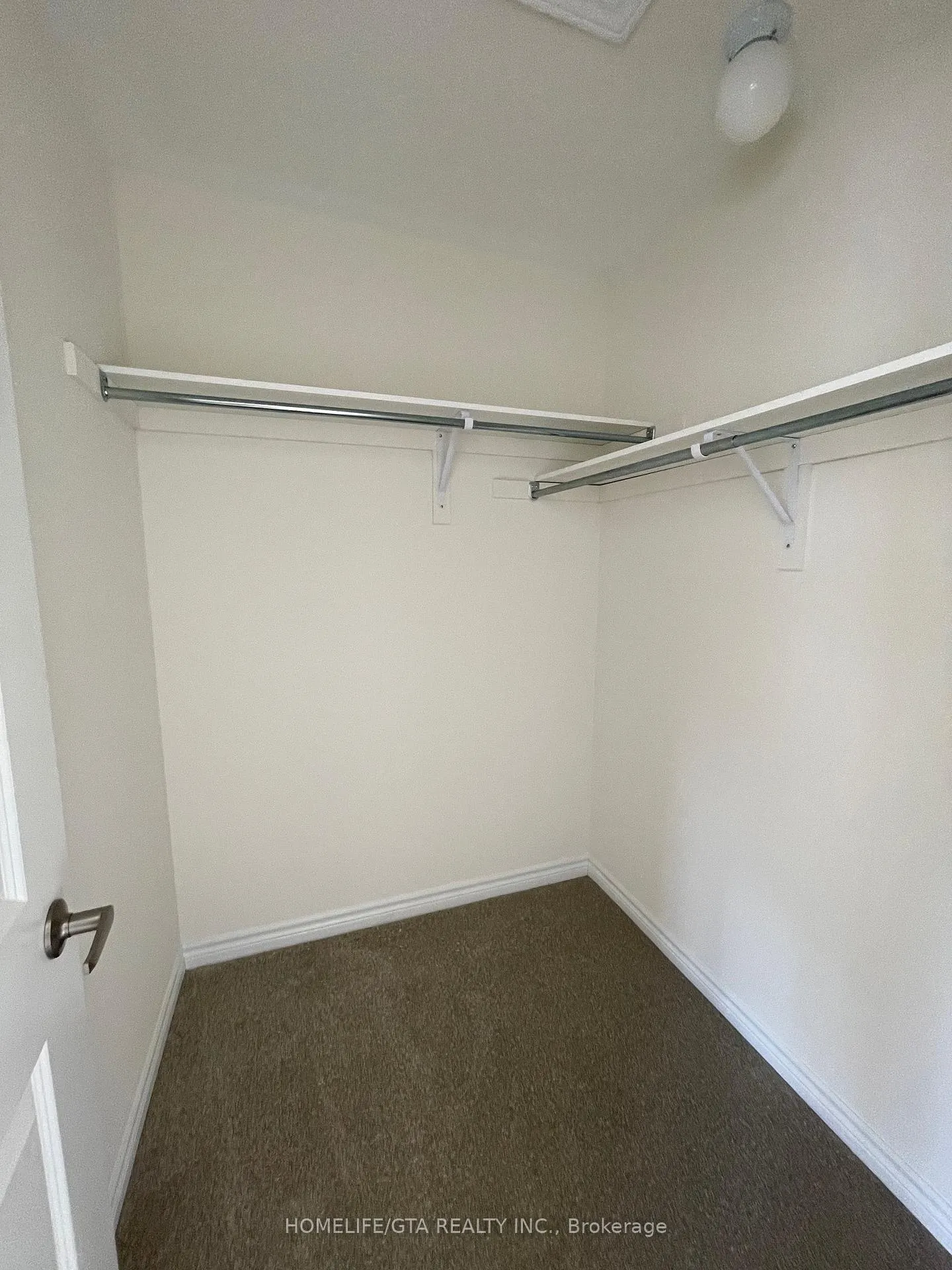 Photo 11 of 2640 Apricot Lane, Pickering, Rural Pickering — HOMEH