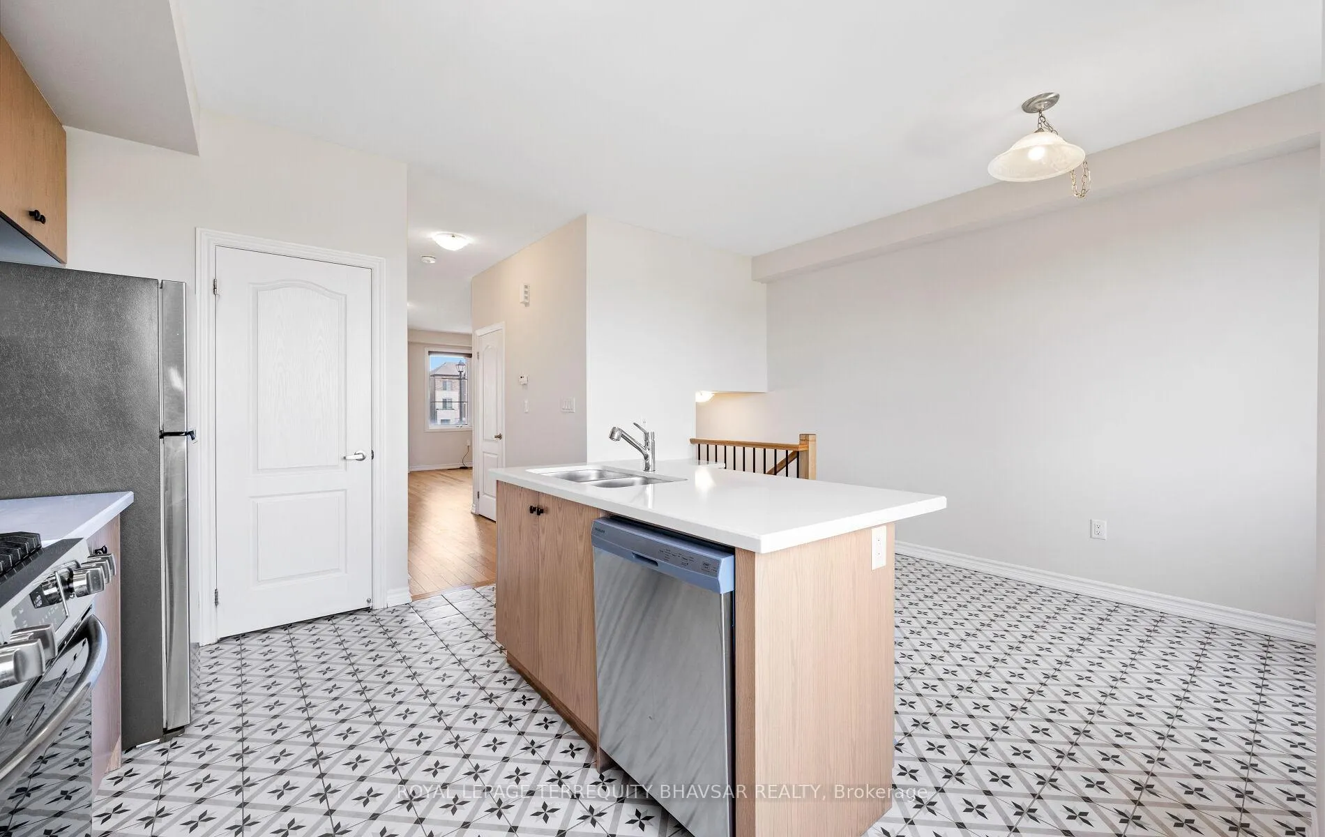 Photo 20 of 20 Vestry Way, Brampton, Goreway Drive Corridor — HOMEH