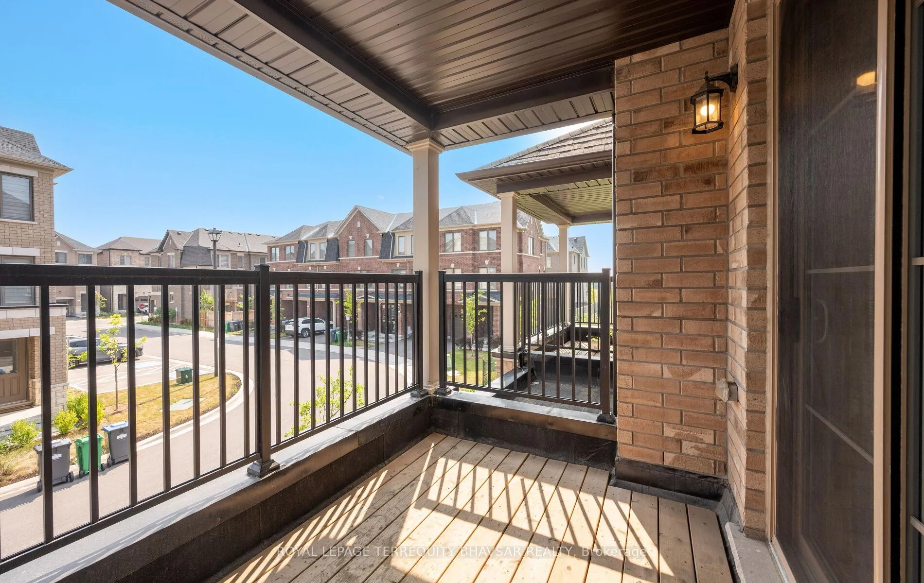 Photo 26 of 20 Vestry Way, Brampton, Goreway Drive Corridor — HOMEH