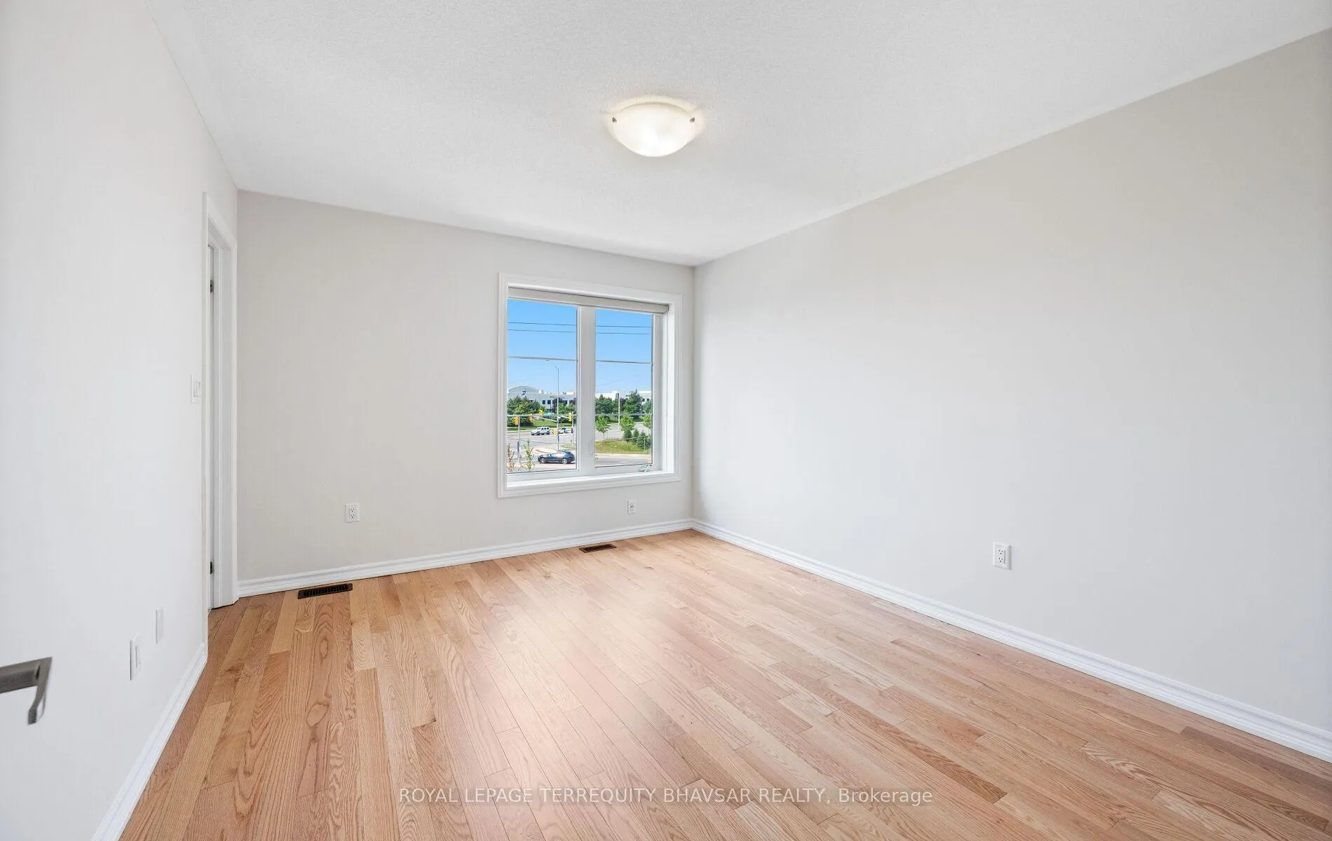Photo 28 of 20 Vestry Way, Brampton, Goreway Drive Corridor — HOMEH