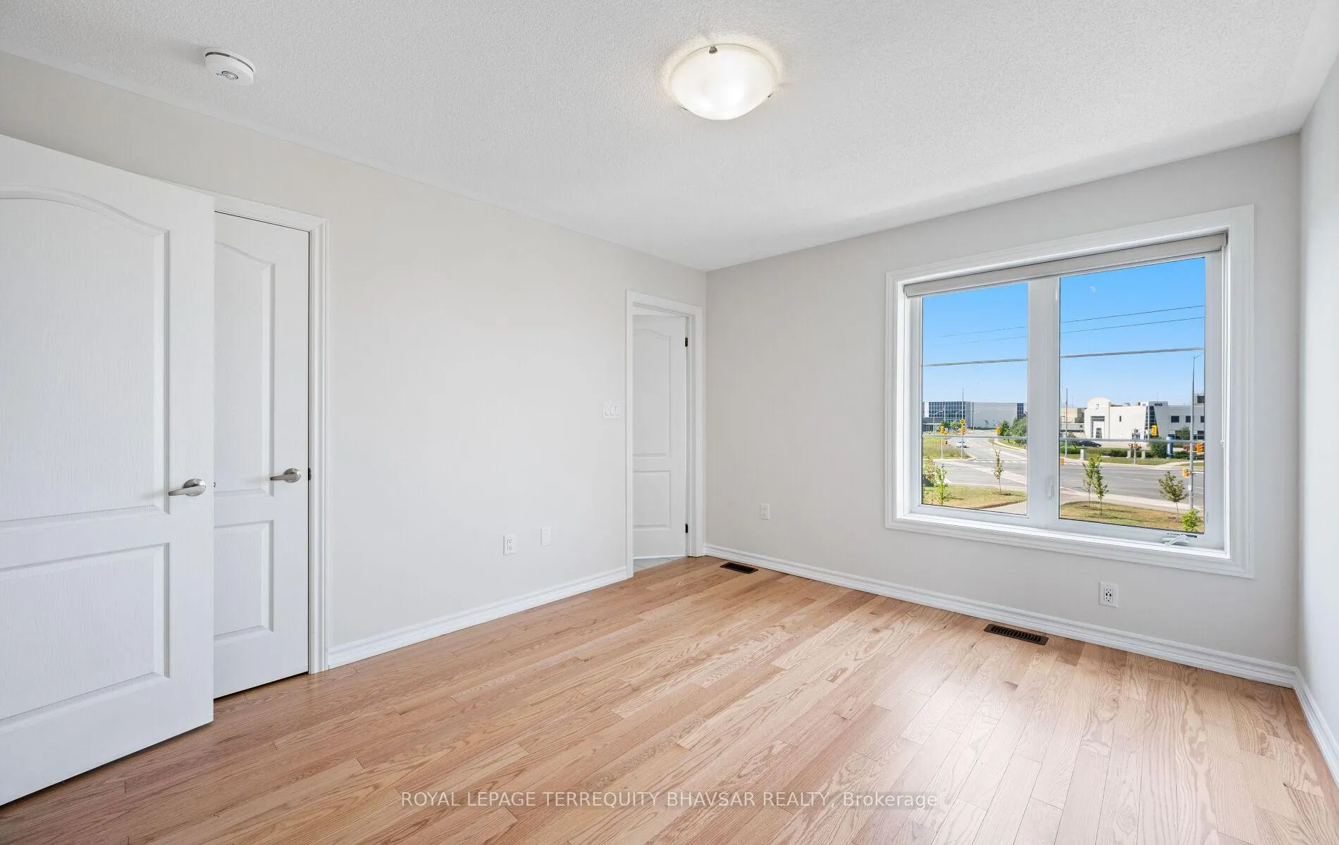 Photo 29 of 20 Vestry Way, Brampton, Goreway Drive Corridor — HOMEH