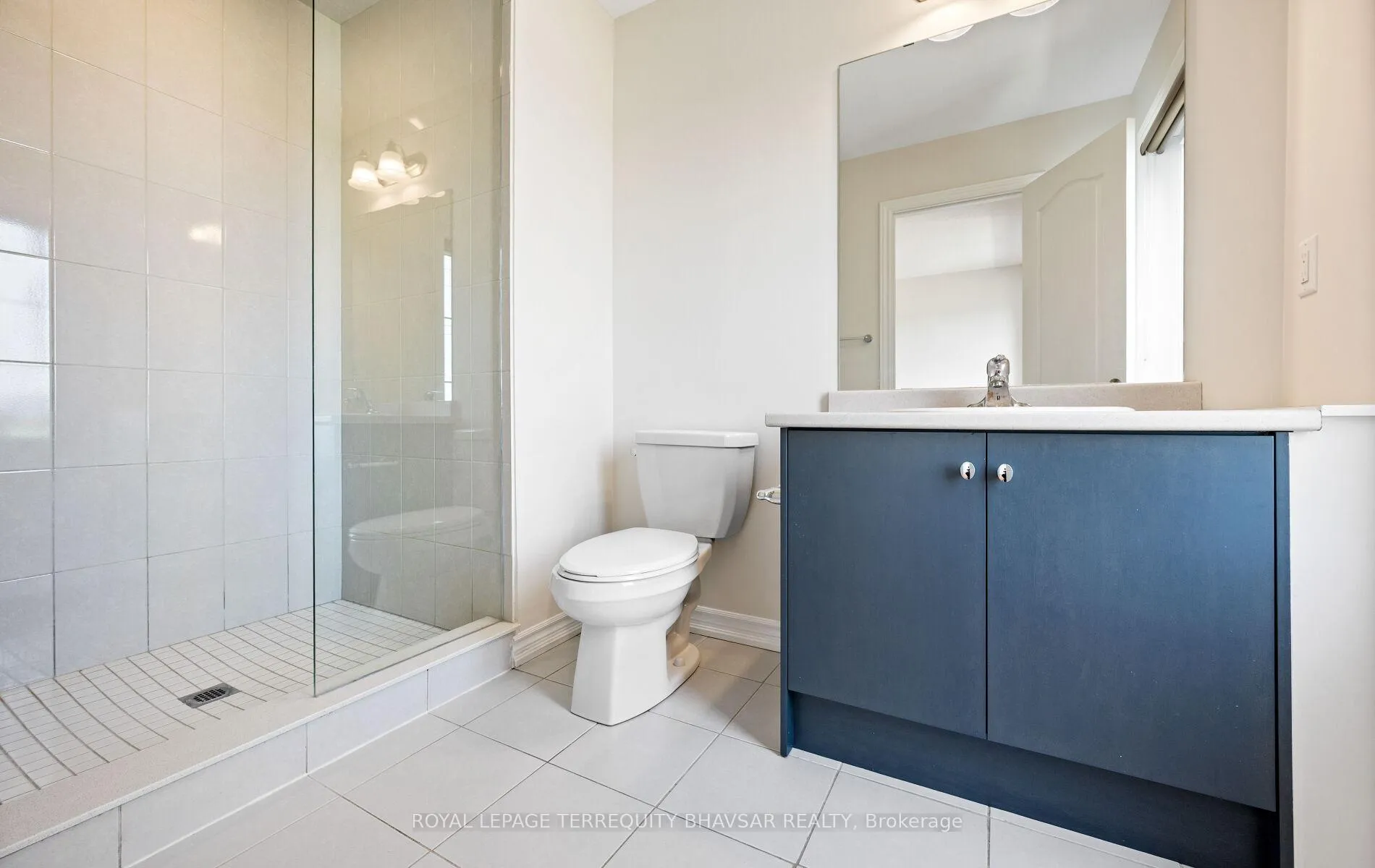 Photo 33 of 20 Vestry Way, Brampton, Goreway Drive Corridor — HOMEH
