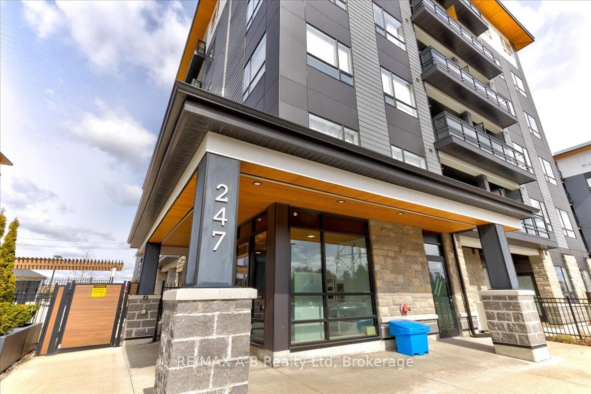 Photo 2 of Unit Suite 109B, 247 Northfield Drive E, Waterloo — HOMEH