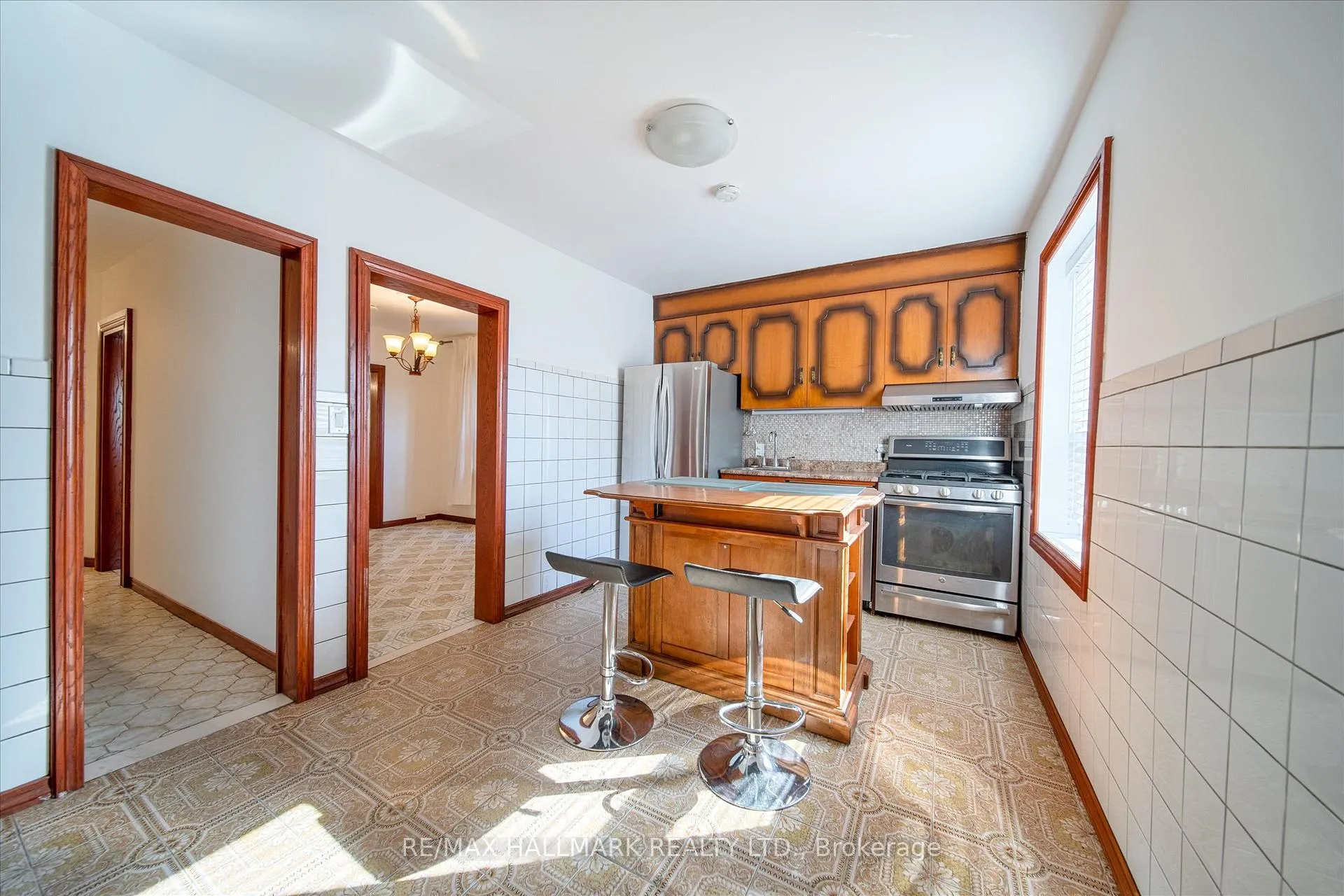 Photo 6 of 99 Strathmore Boulevard, Toronto, Danforth — HOMEH