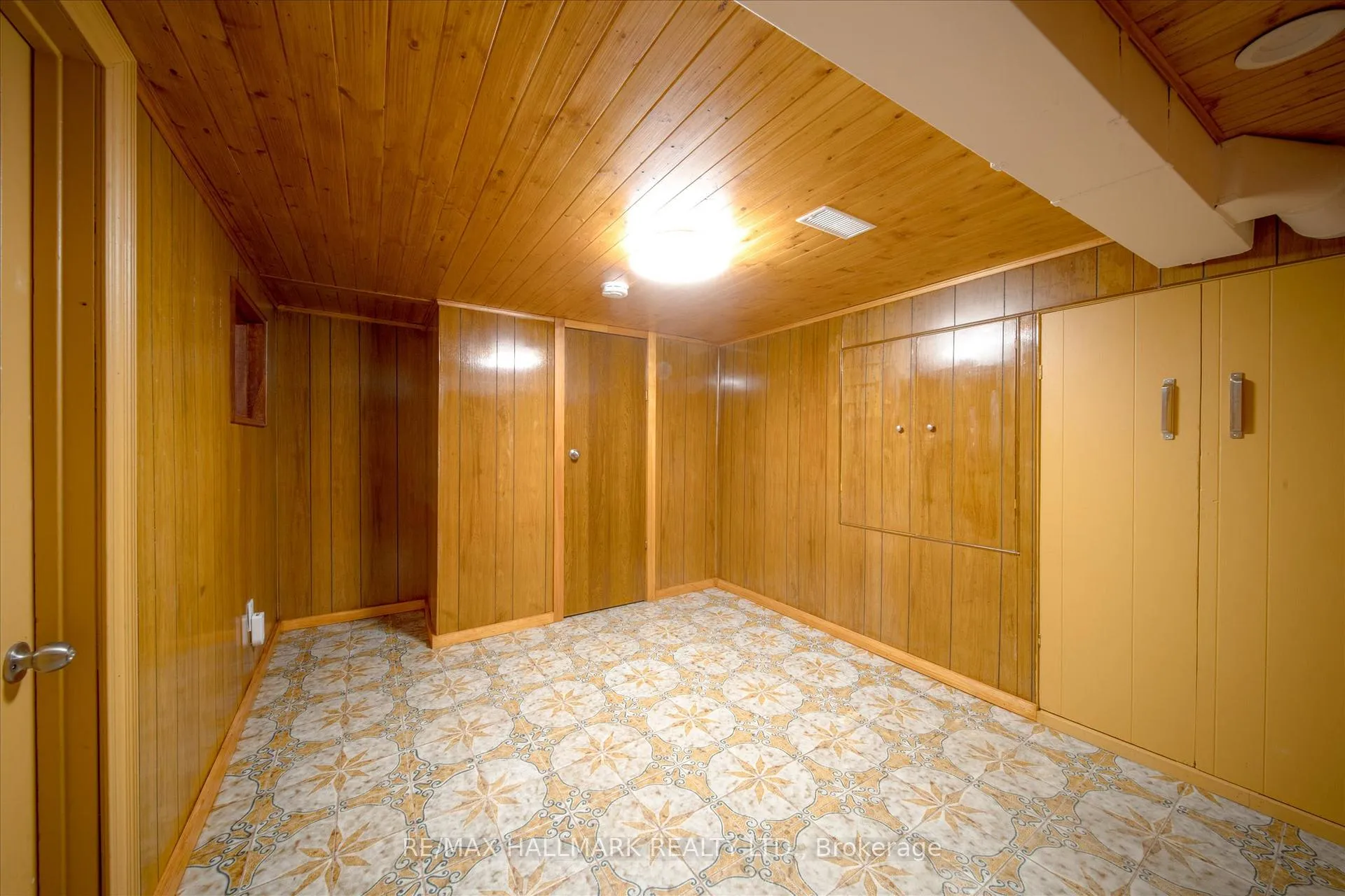Photo 13 of 99 Strathmore Boulevard, Toronto, Danforth — HOMEH