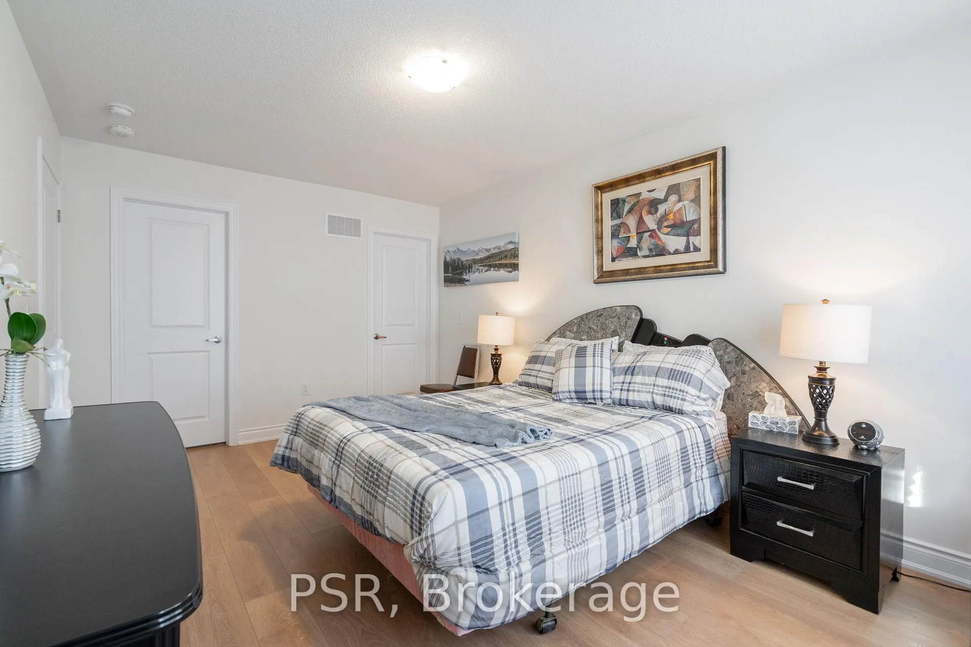 Photo 28 of 9 Stately Drive, Wasaga Beach — HOMEH