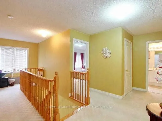 Photo 11 of 20 Whitwell Drive, Brampton, Vales of Castlemore — HOMEH