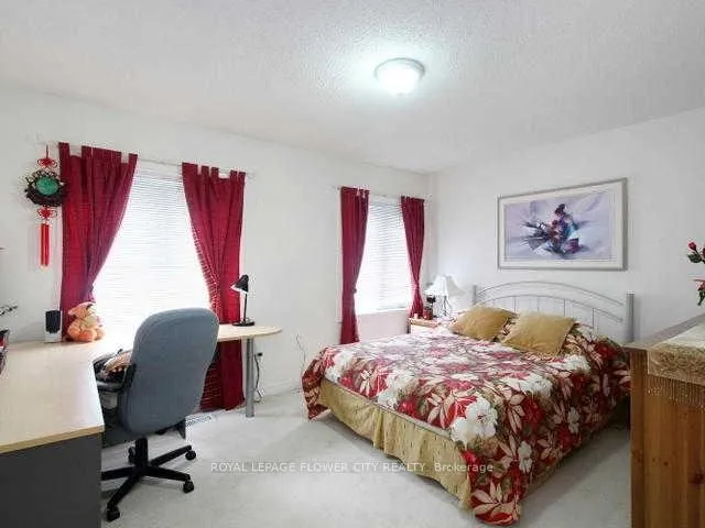 Photo 14 of 20 Whitwell Drive, Brampton, Vales of Castlemore — HOMEH