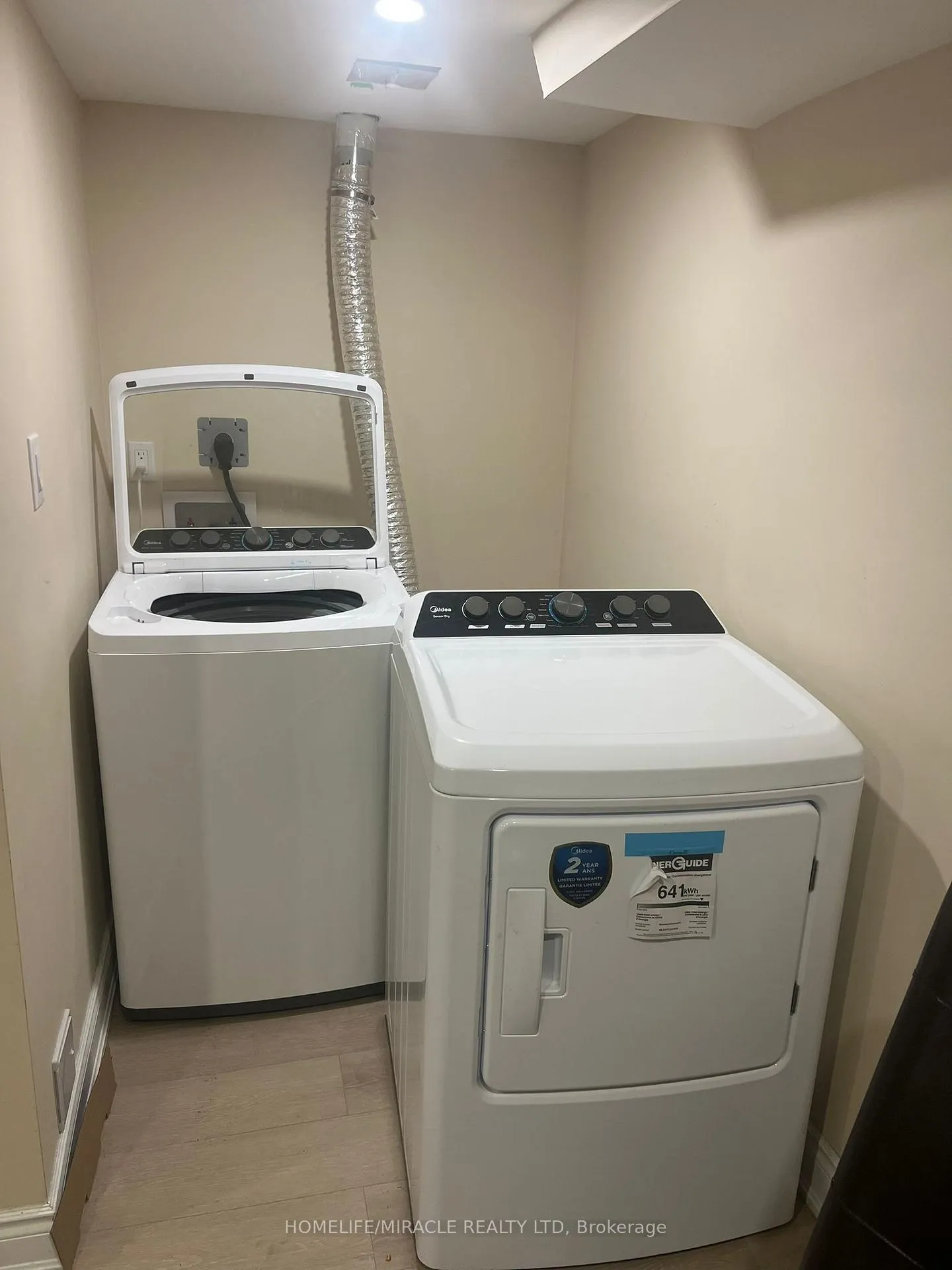 Photo 5 of Unit Basement, 159 Calderstone Drive, Brampton, Bram East — HOMEH